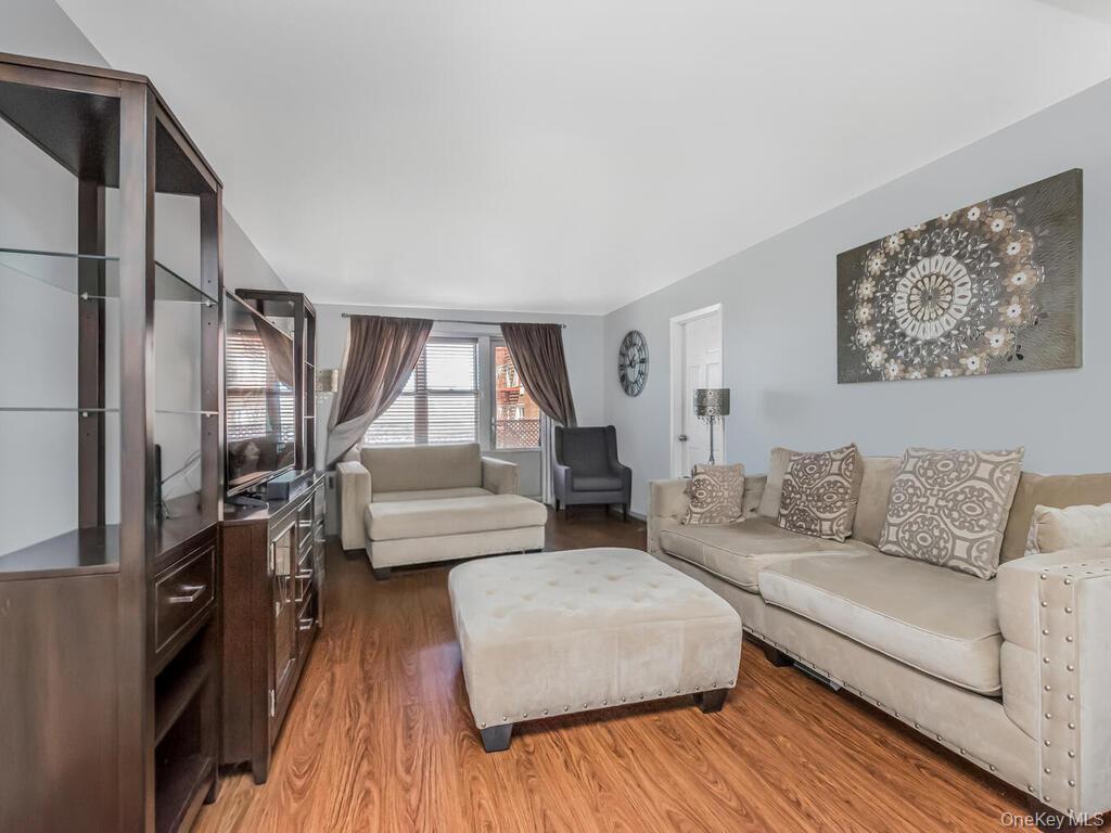 11 Balint Drive, Unit 645 photo 5