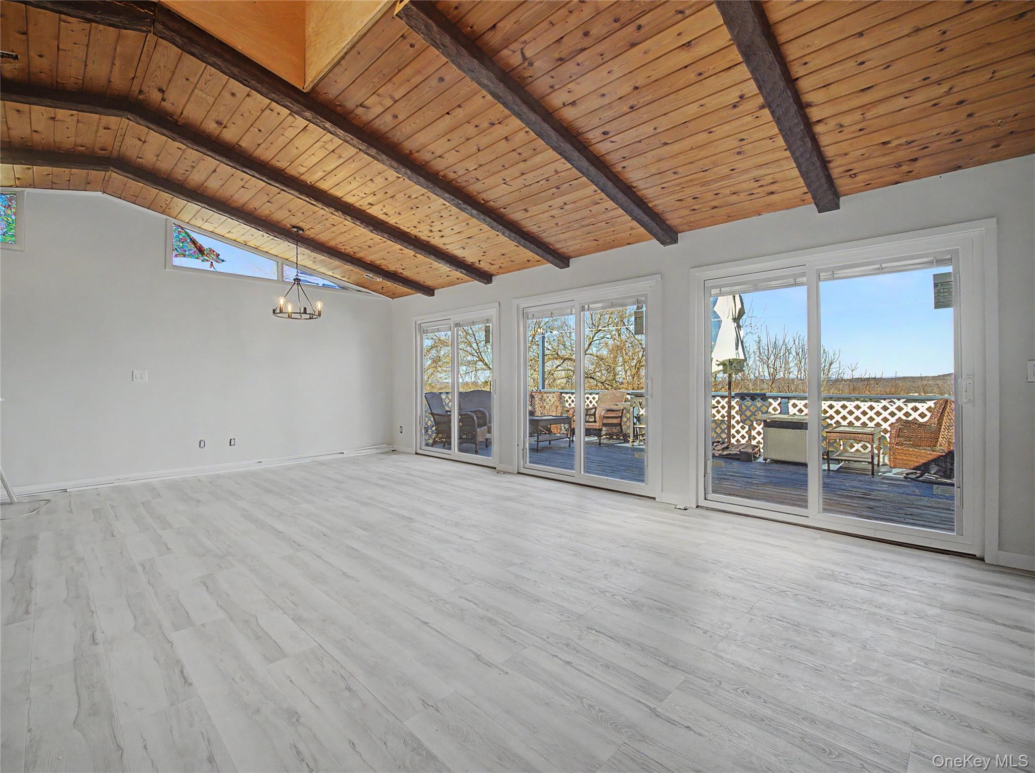 39 Brothers Road – For Sale photo 3