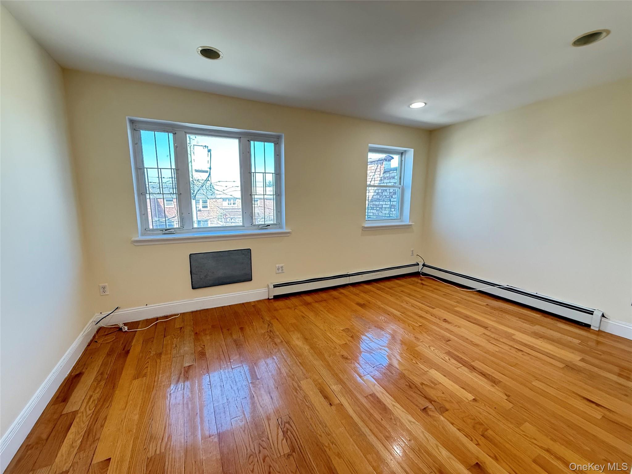 20-11 College Point Boulevard – For Sale photo 4