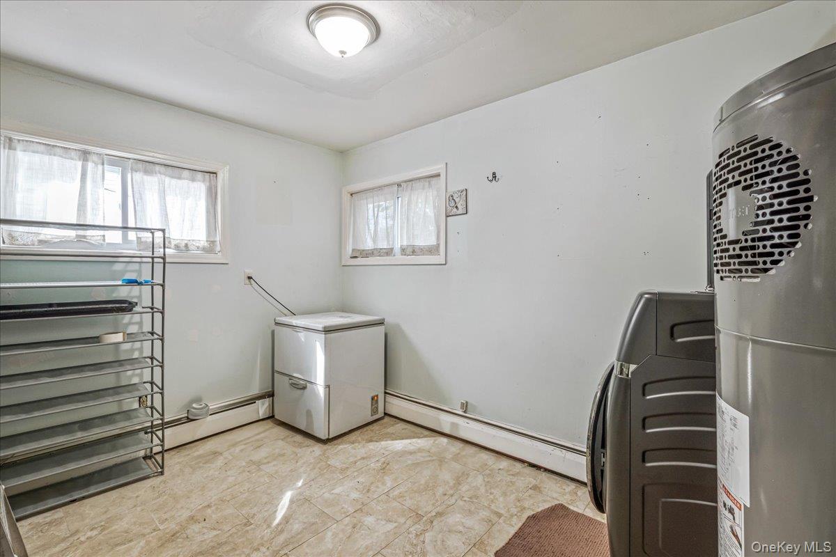236 Duckpond Drive S – For Sale photo 16