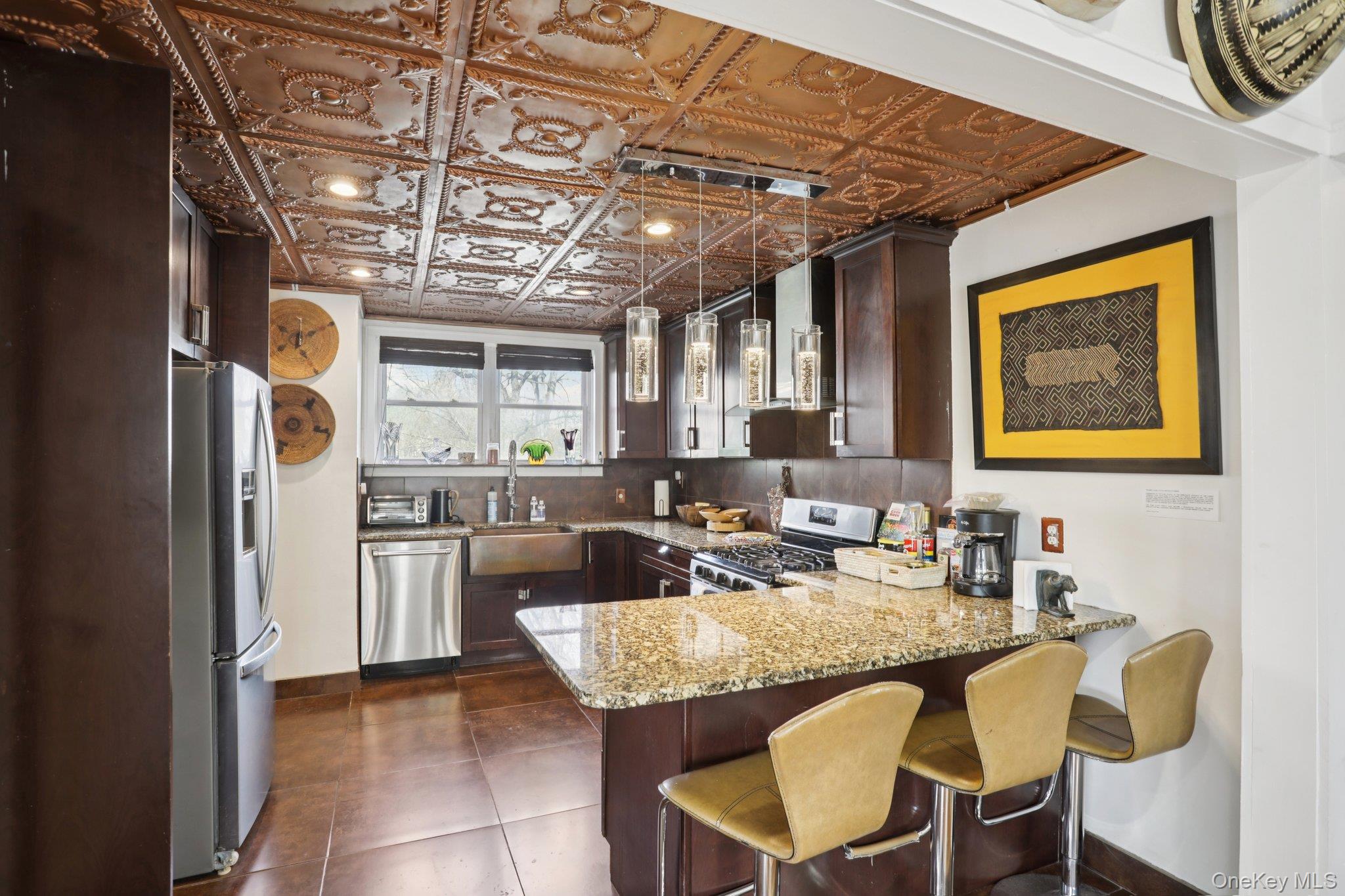 375 Hawthorne Terrace – For Rent photo 9