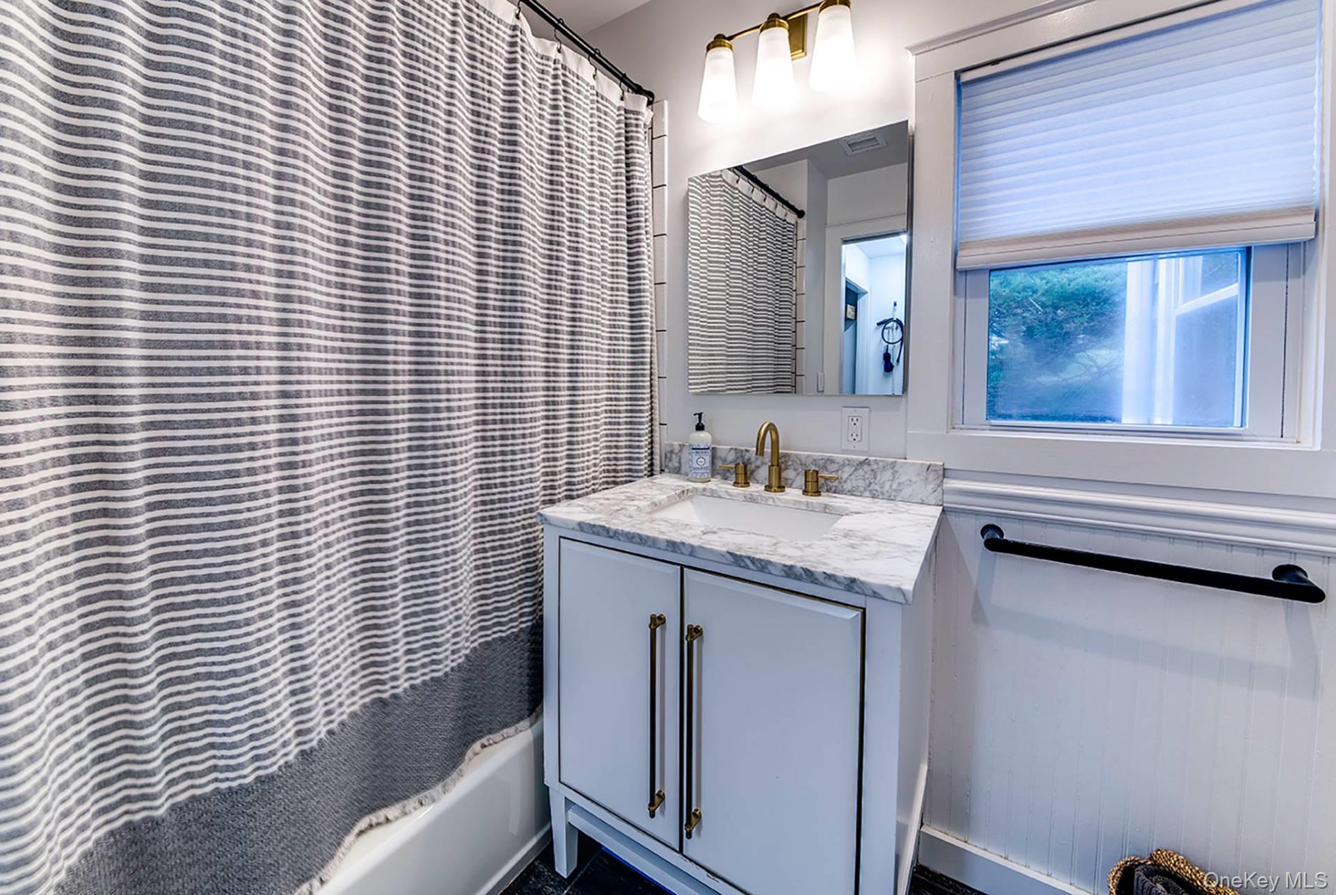 6 Wickatuck Drive – For Rent photo 18