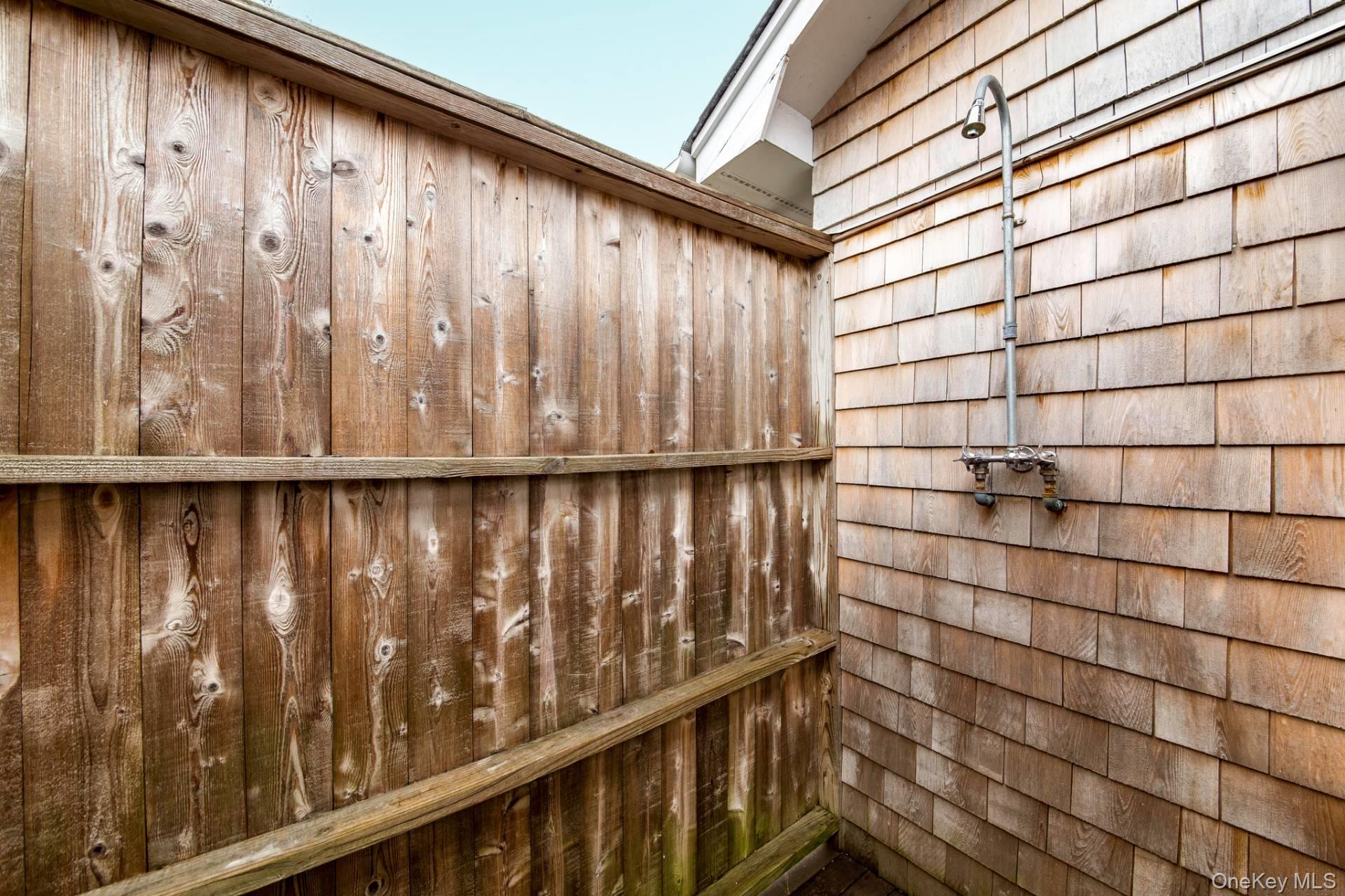6 Wickatuck Drive – For Rent photo 24