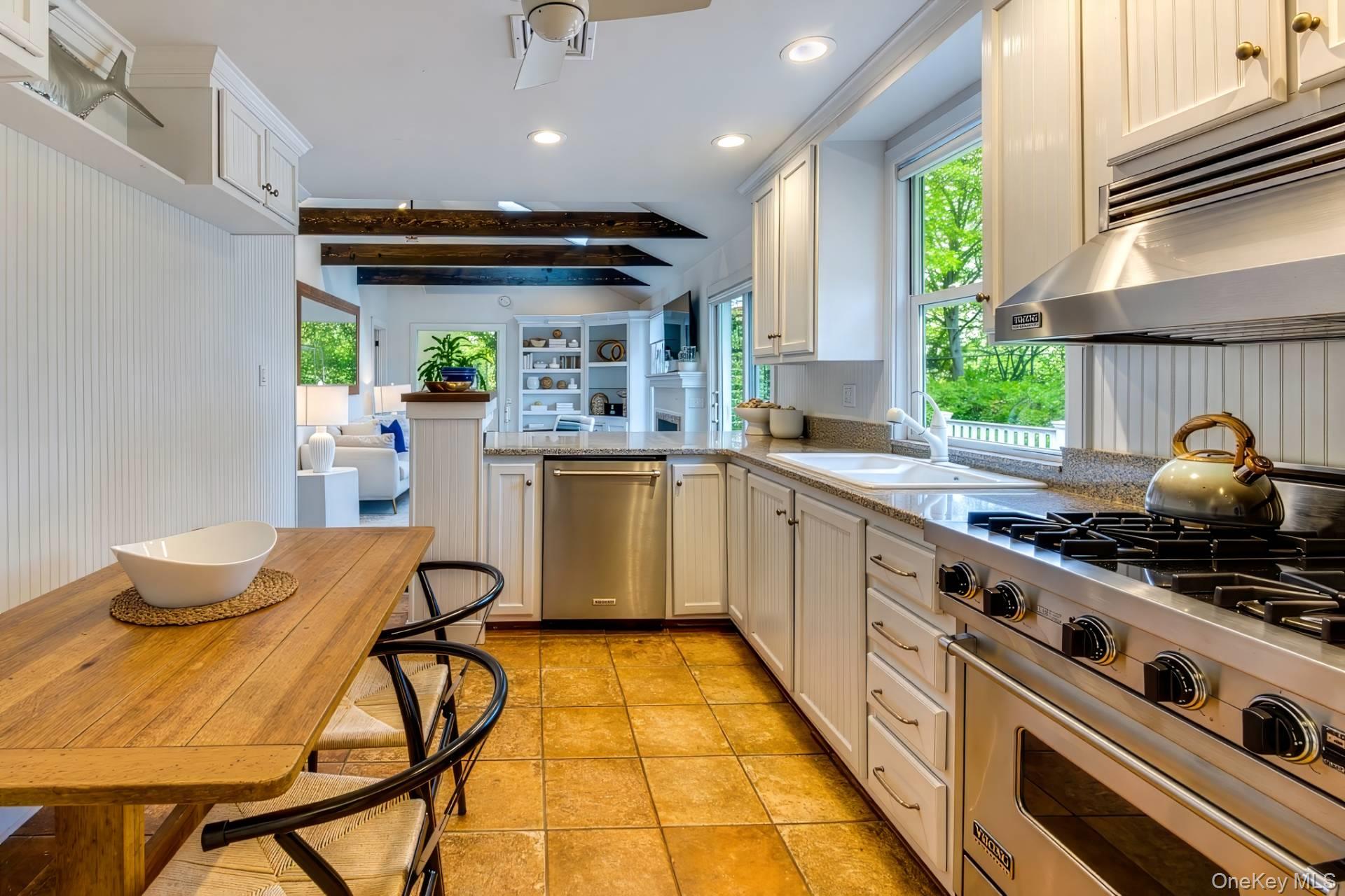 6 Wickatuck Drive – For Rent photo 13