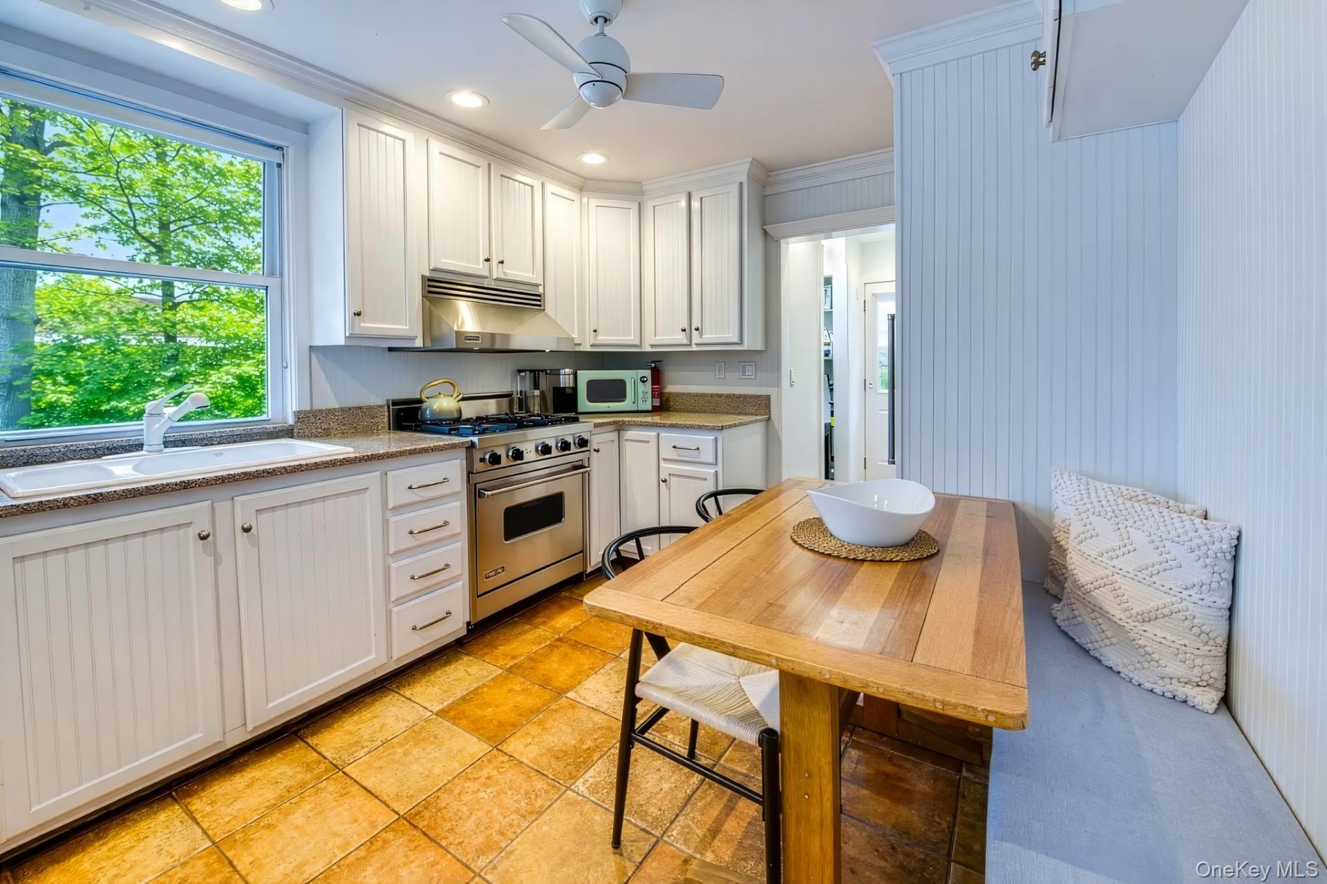6 Wickatuck Drive – For Rent photo 12