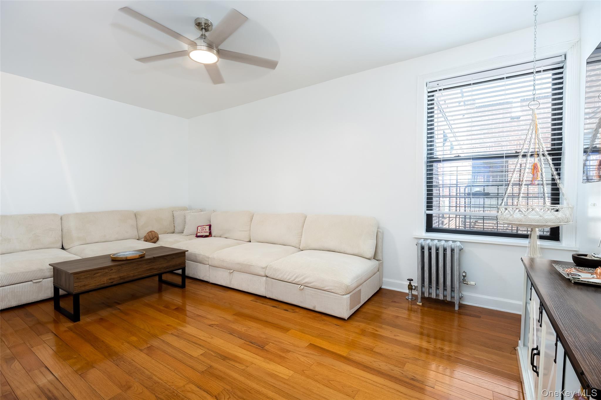 910 Dinsmore Avenue – For Sale photo 16