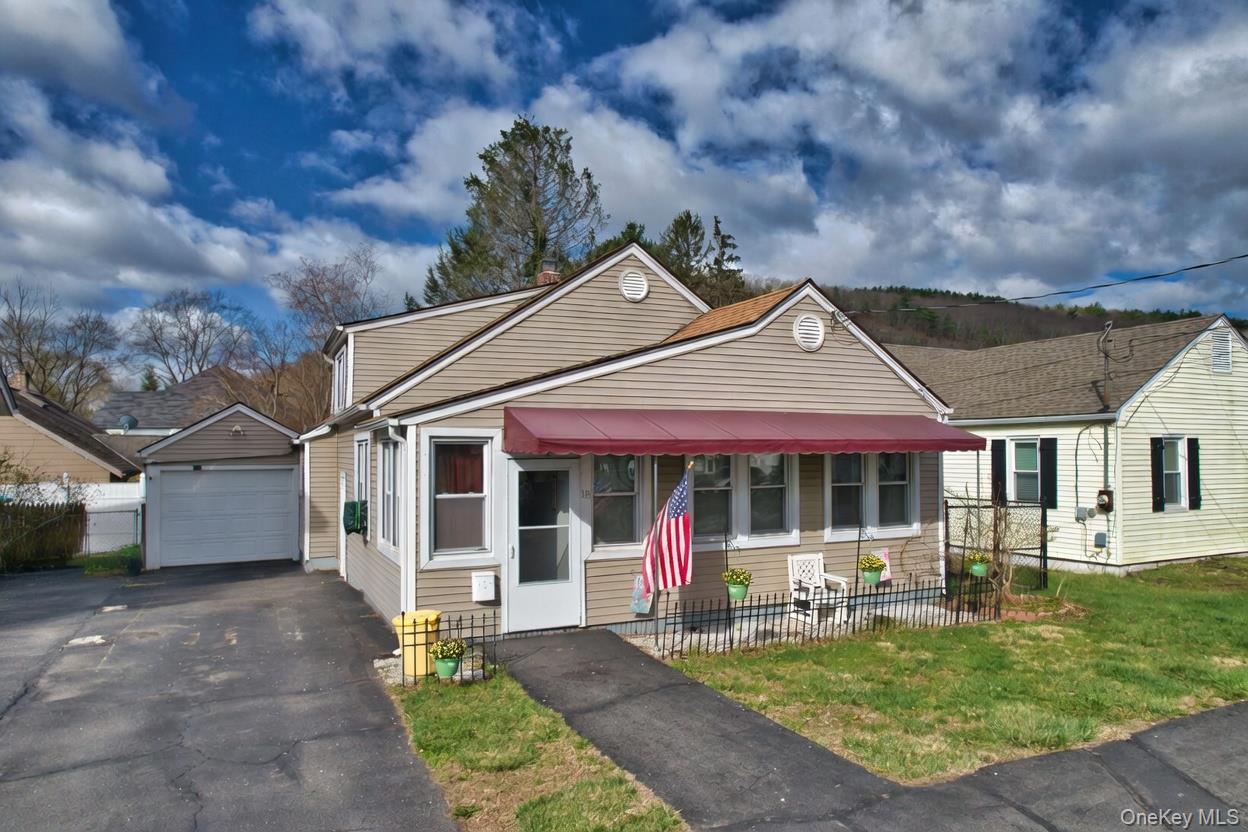 18 Dubois Street – For Sale photo 25