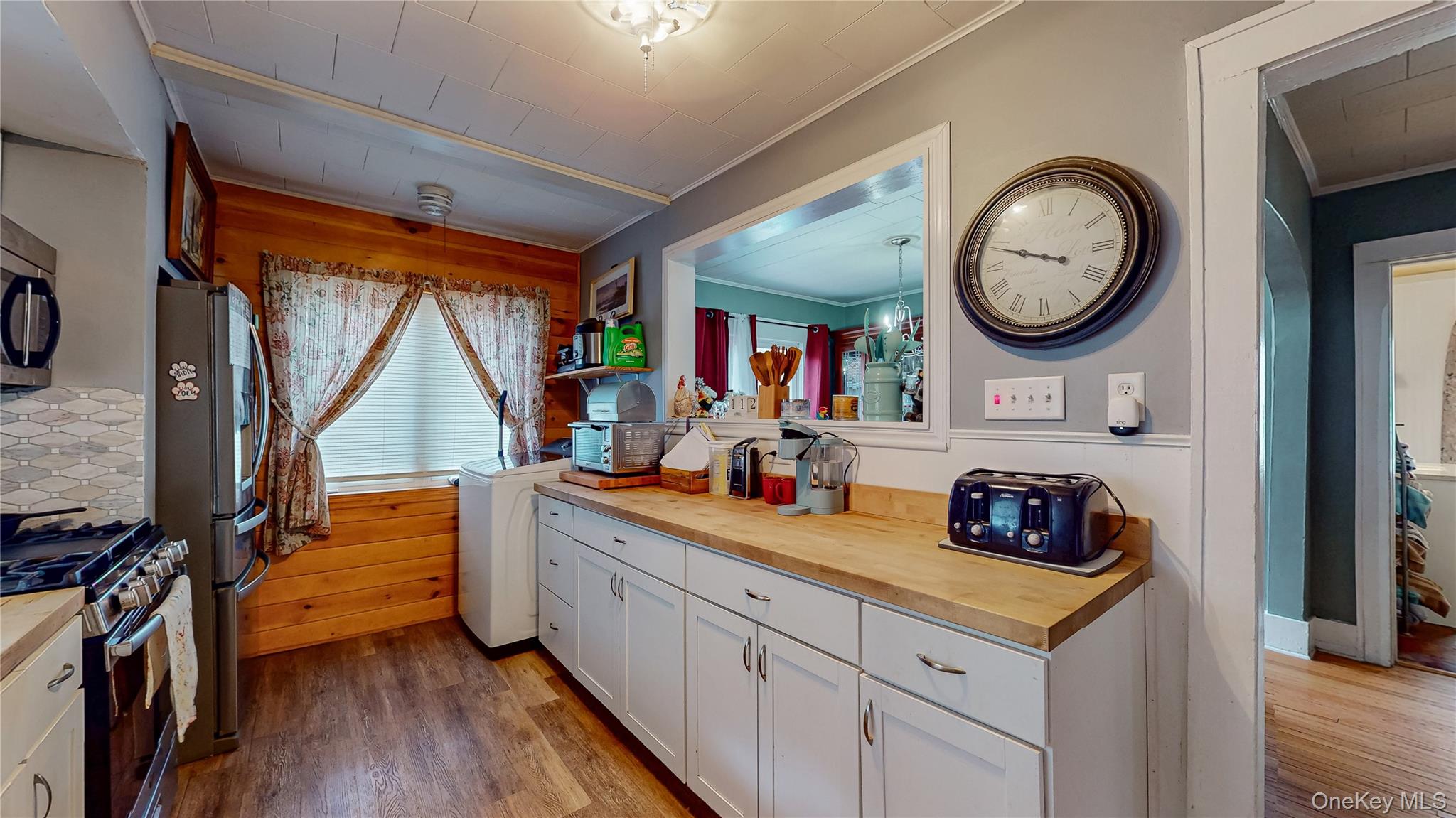 18 Dubois Street – For Sale photo 6