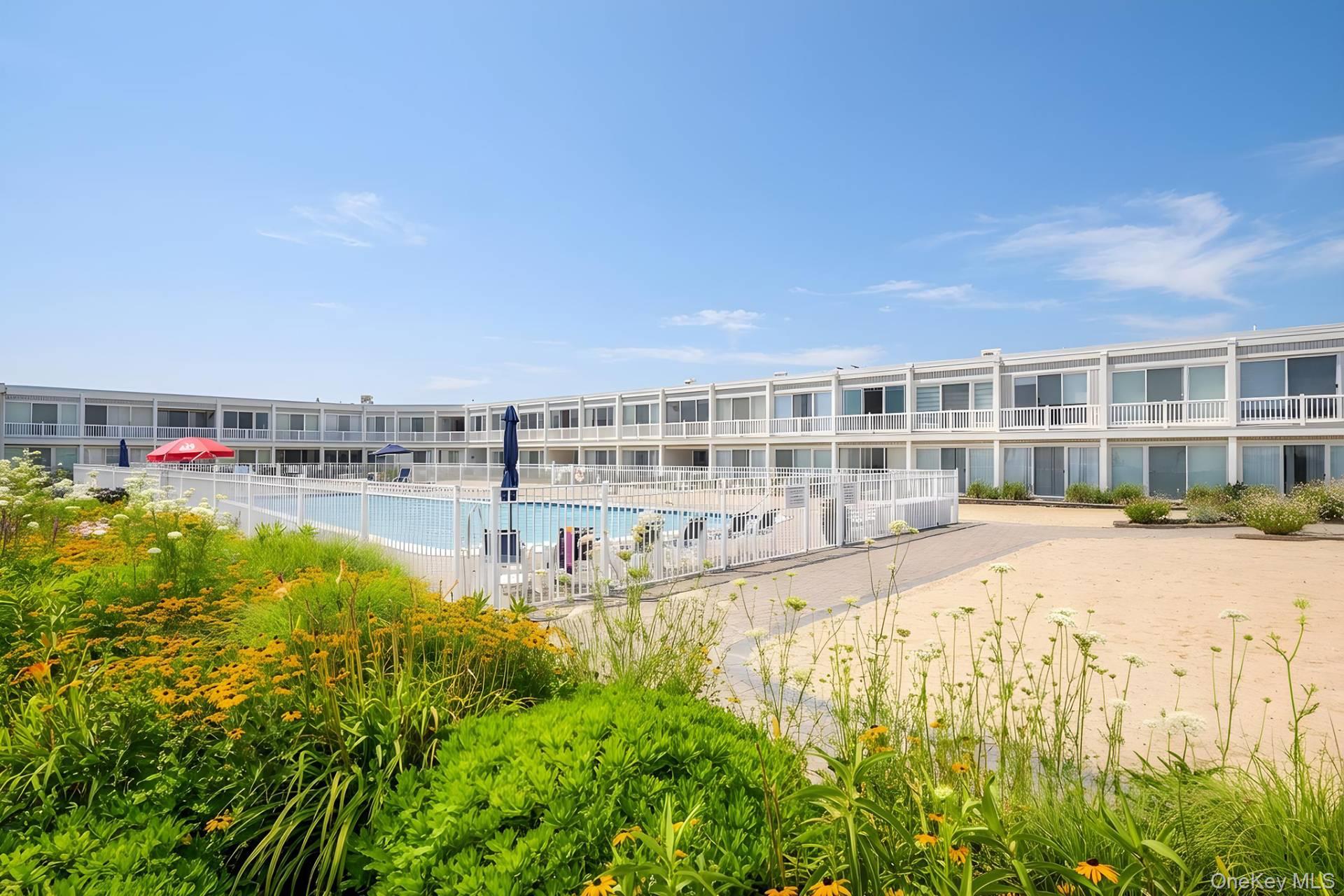585 Dune Road, Unit 27B photo 2