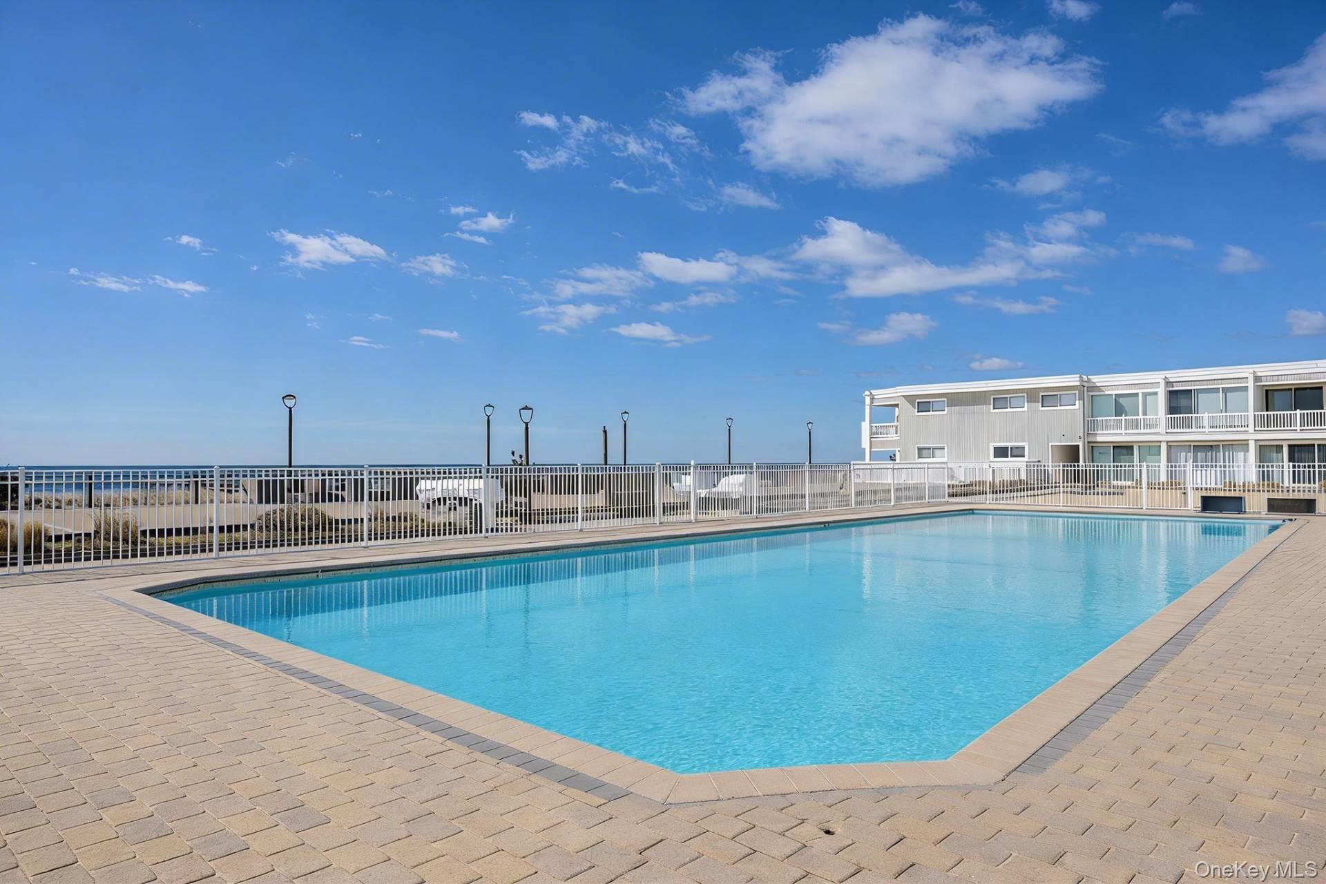 585 Dune Road, Unit 27B photo 19