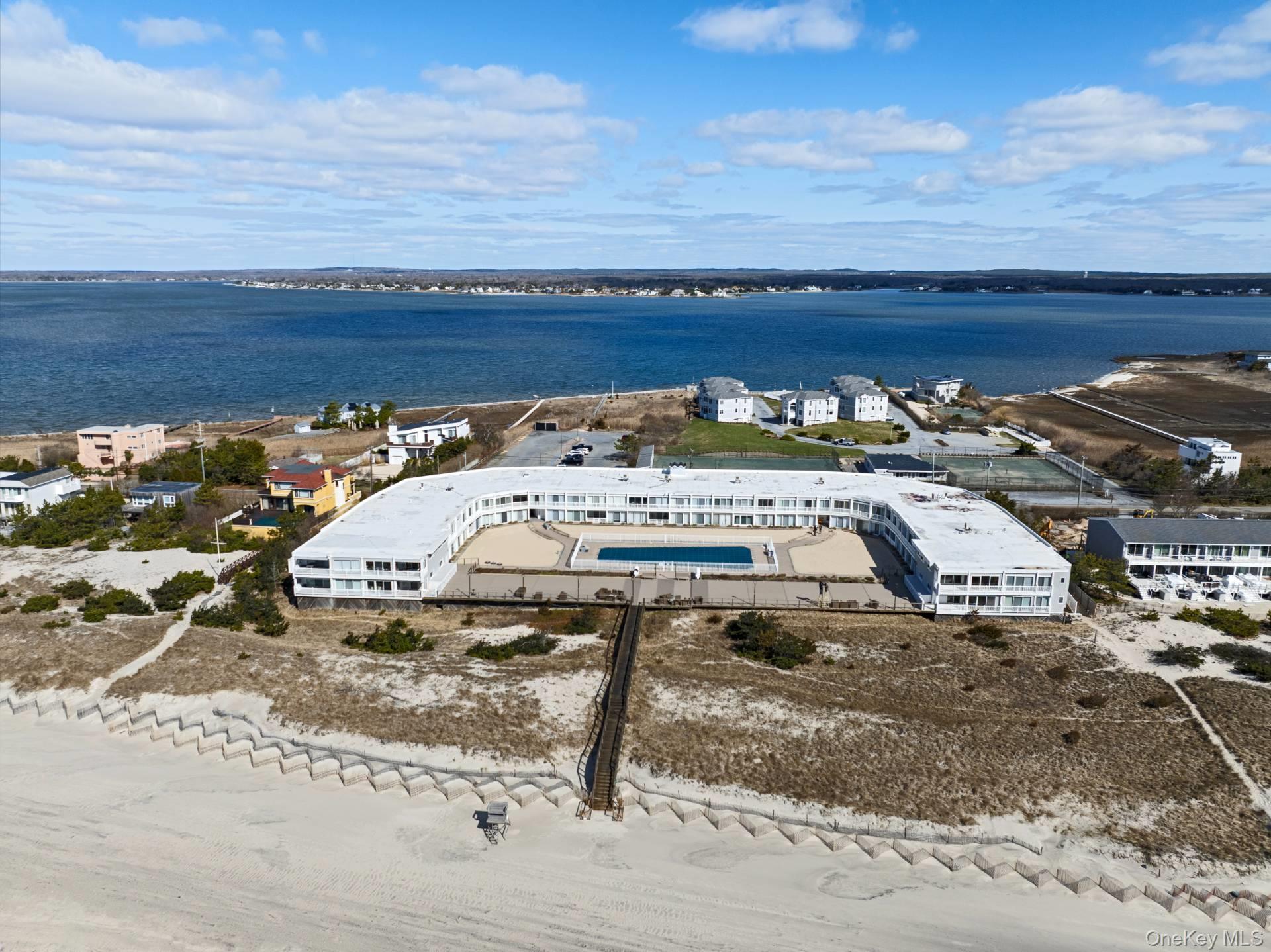 585 Dune Road, Unit 27B