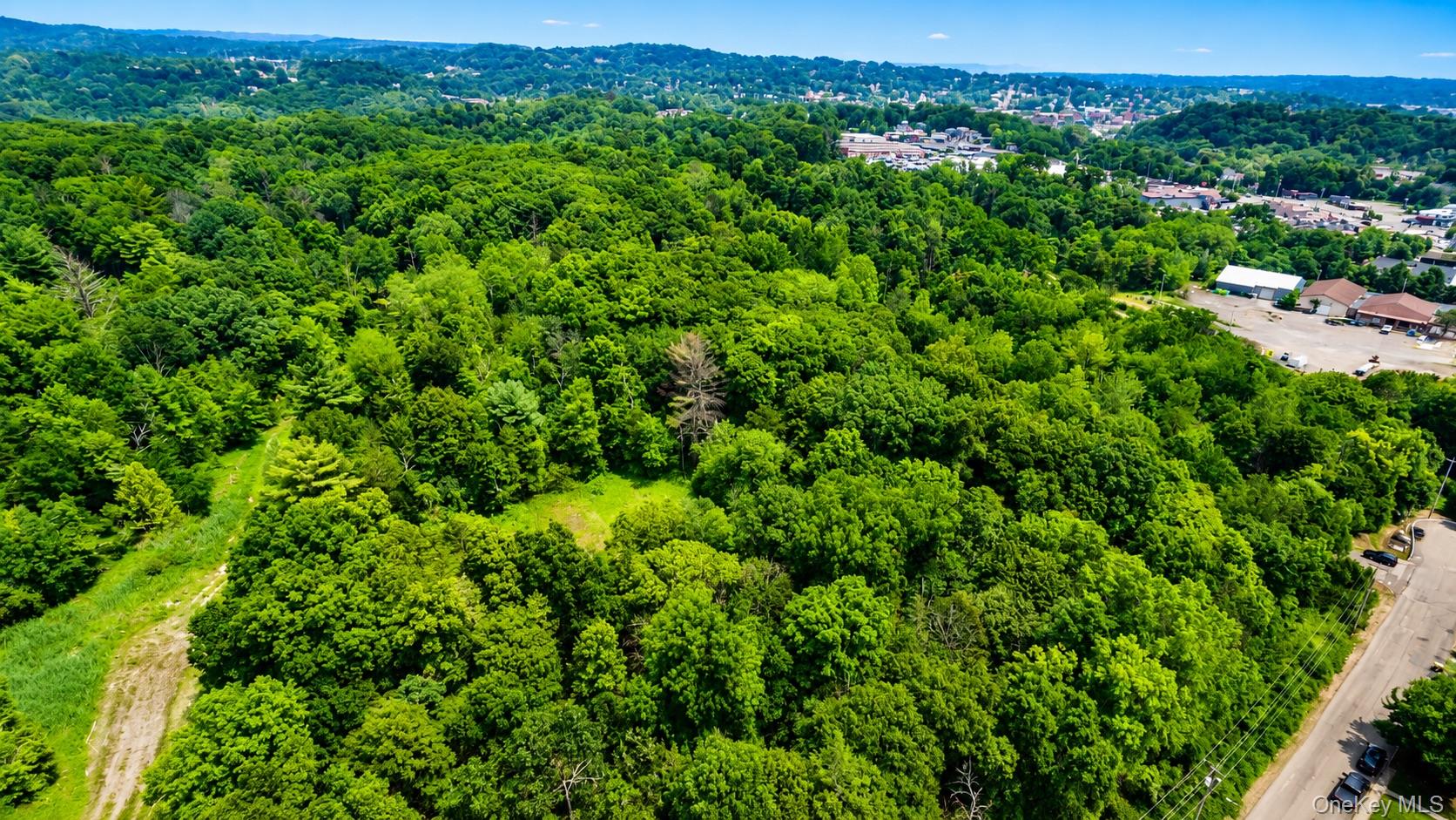 15 Deer Run West – For Sale photo 20