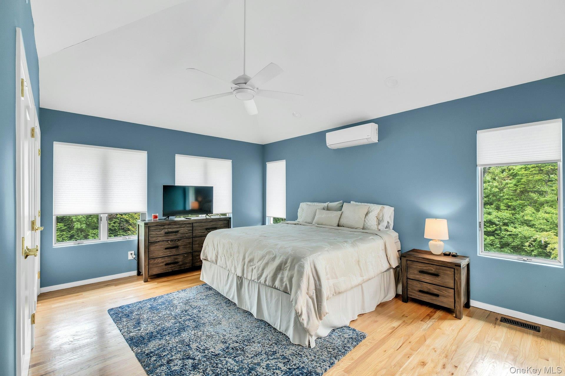 35 Bay Avenue West – For Rent photo 24