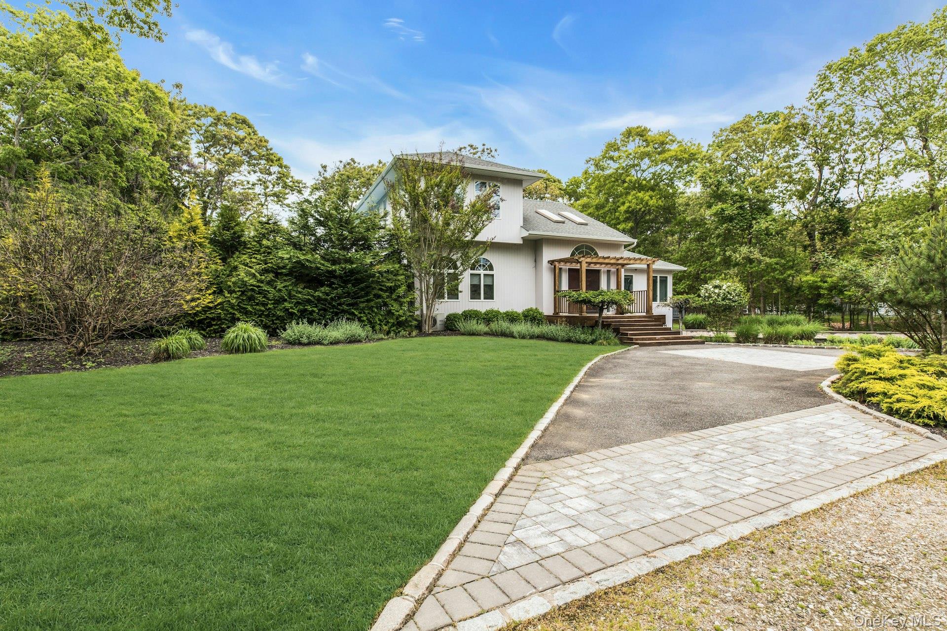 35 Bay Avenue West – For Rent photo 4