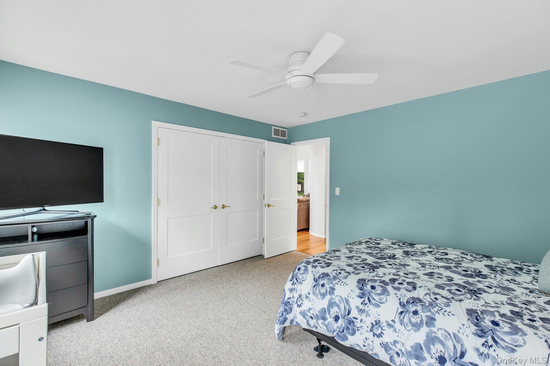 35 Bay Avenue West – For Rent photo 18