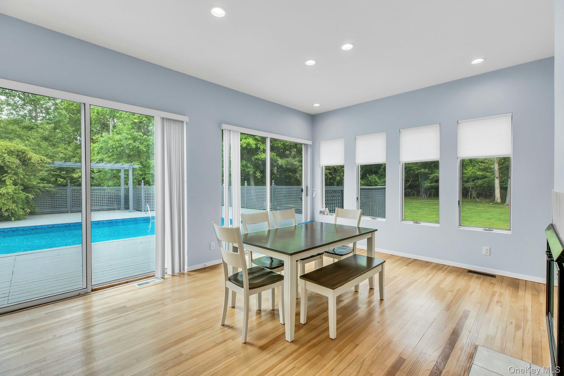 35 Bay Avenue West – For Rent photo 16