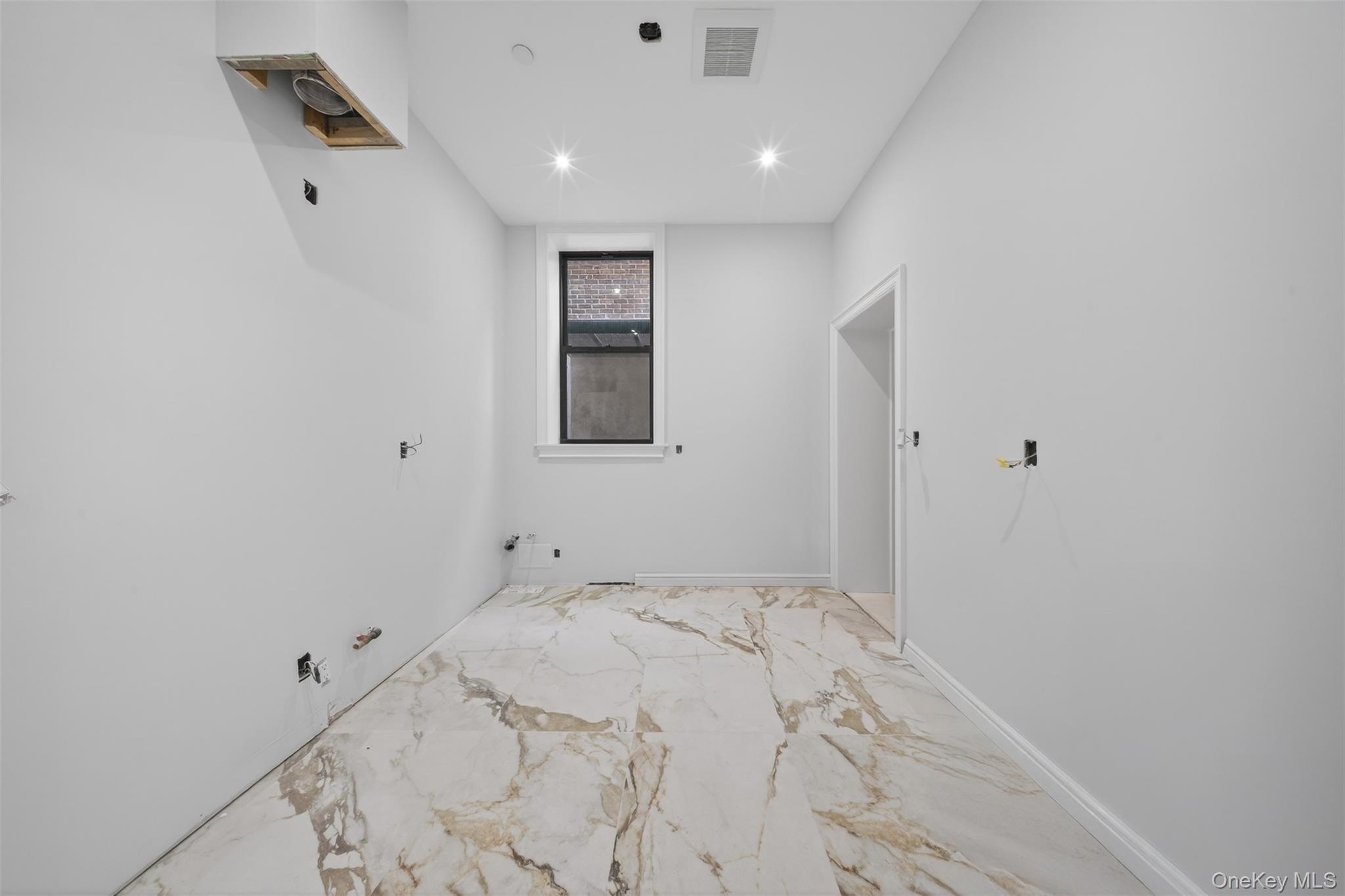 14-05 133RD Place – For Sale photo 26