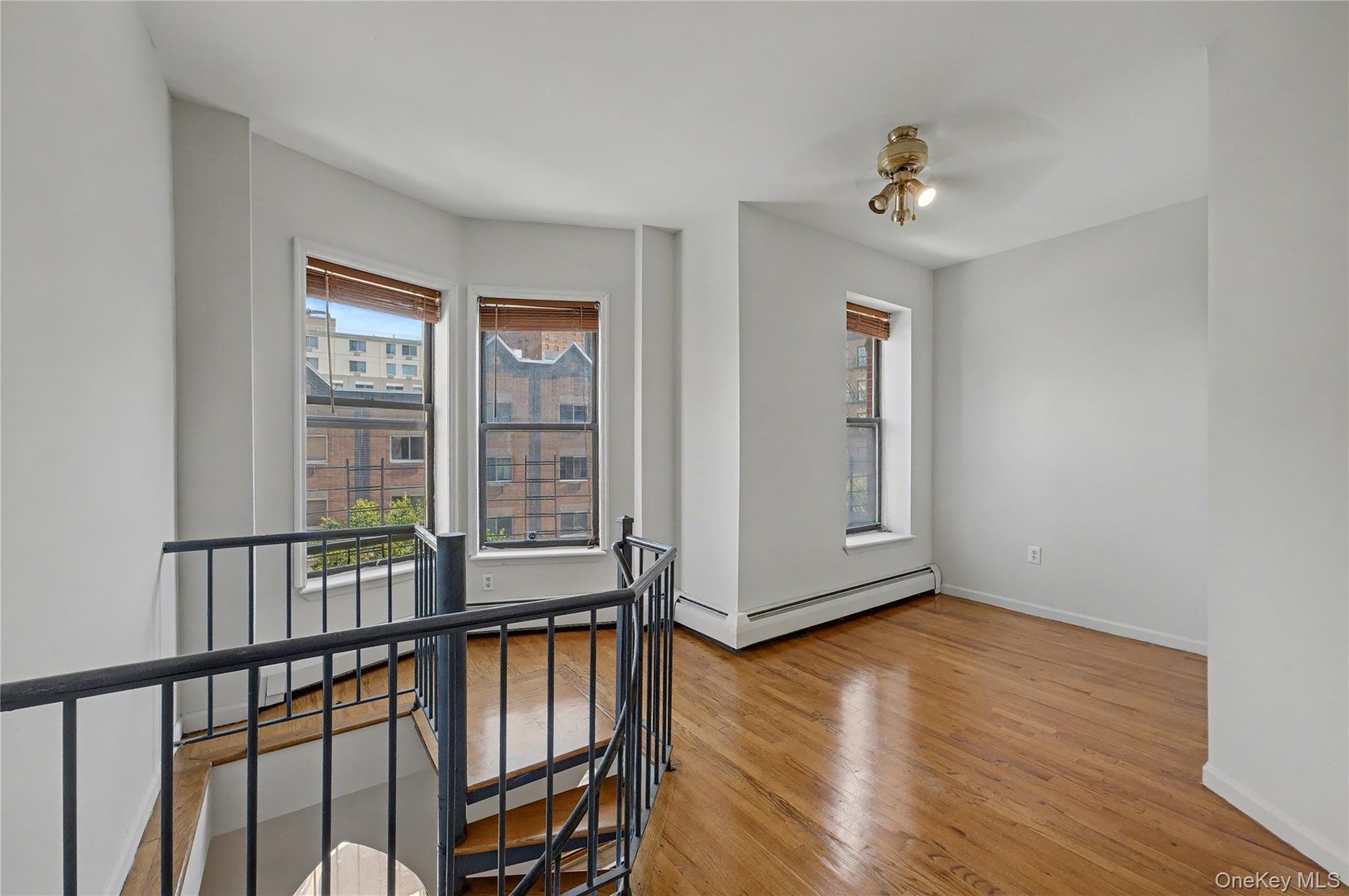 49 Bradhurst Avenue – For Sale photo 18