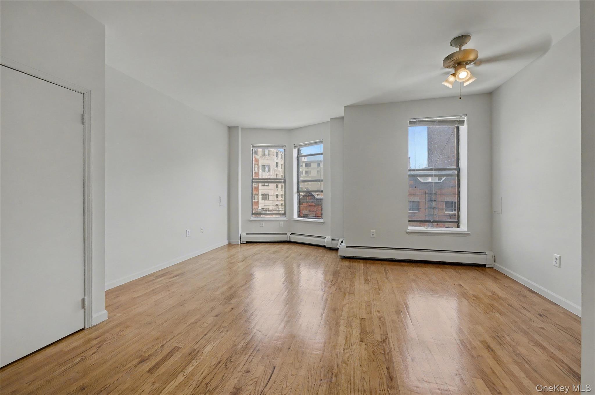 49 Bradhurst Avenue – For Sale photo 20