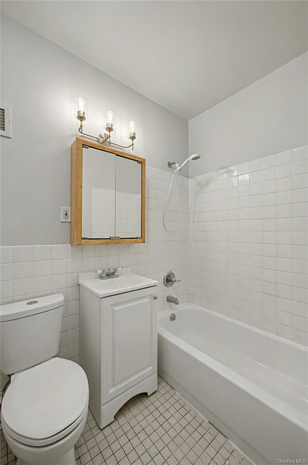 49 Bradhurst Avenue – For Sale photo 17