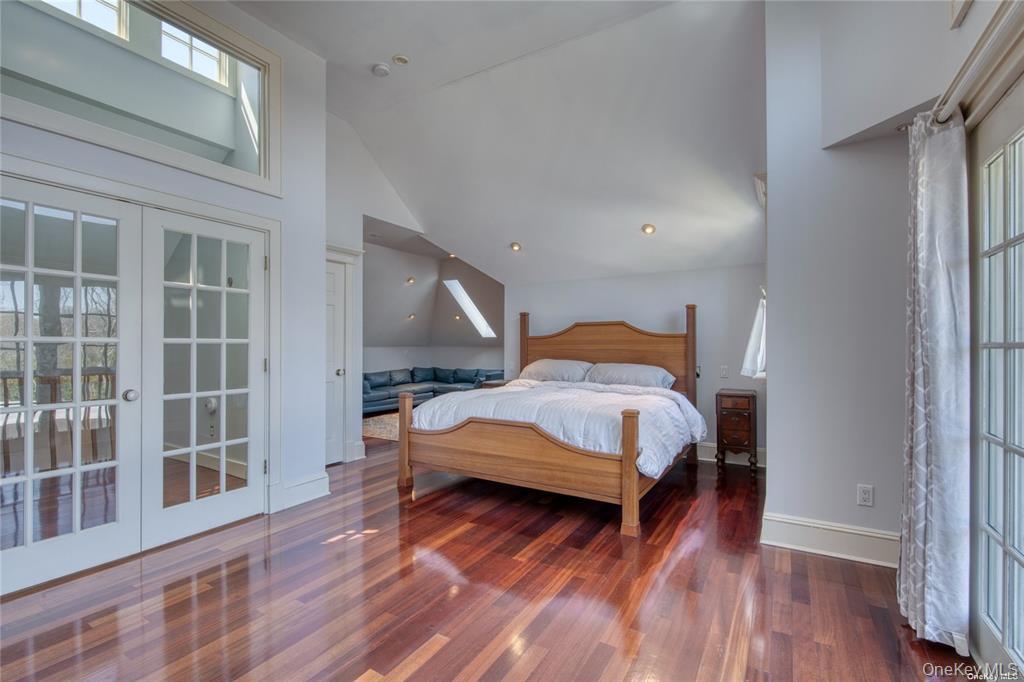 11003 Main Road – For Rent photo 13