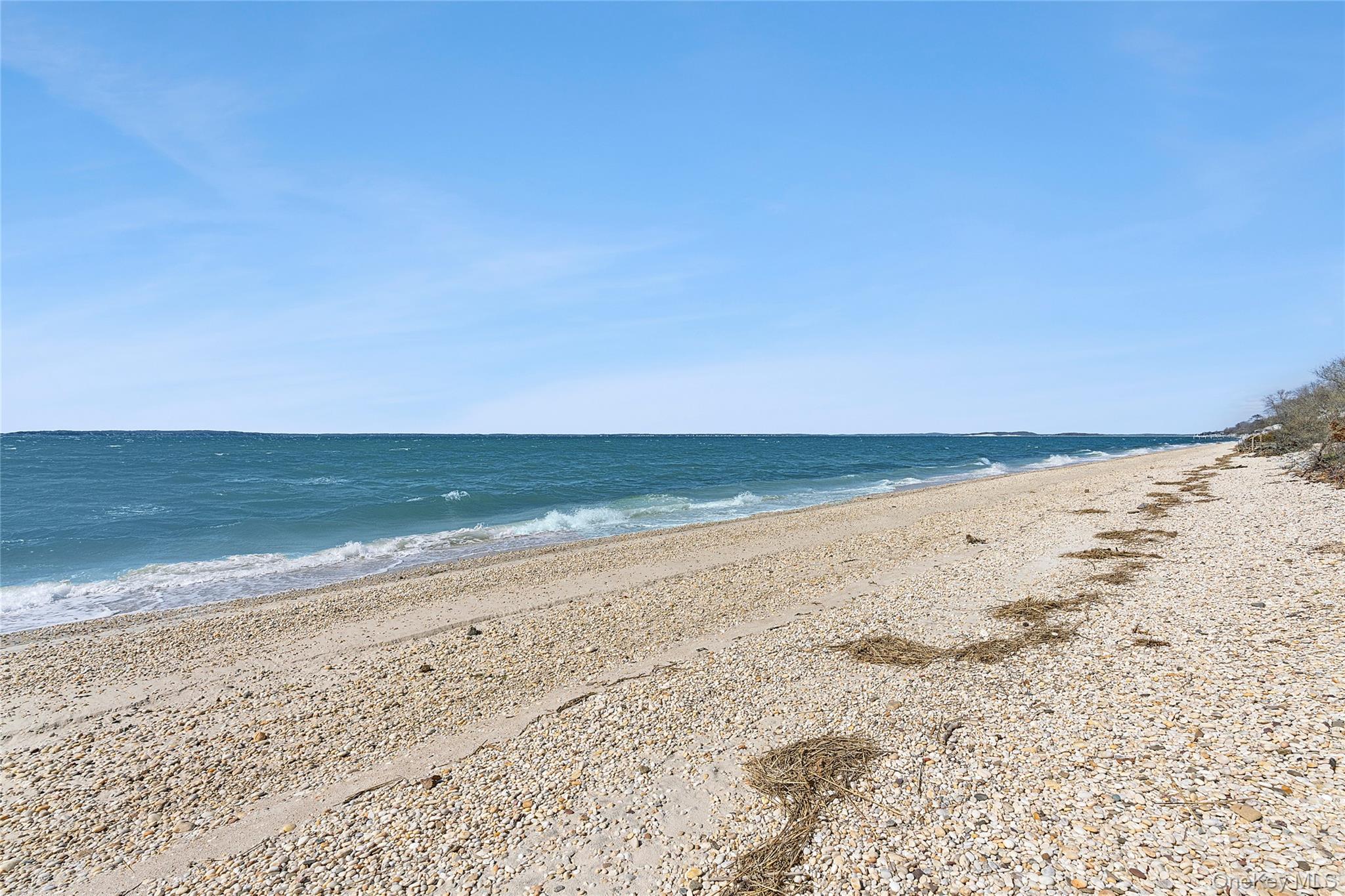 21 E Shore Drive – For Sale photo 14
