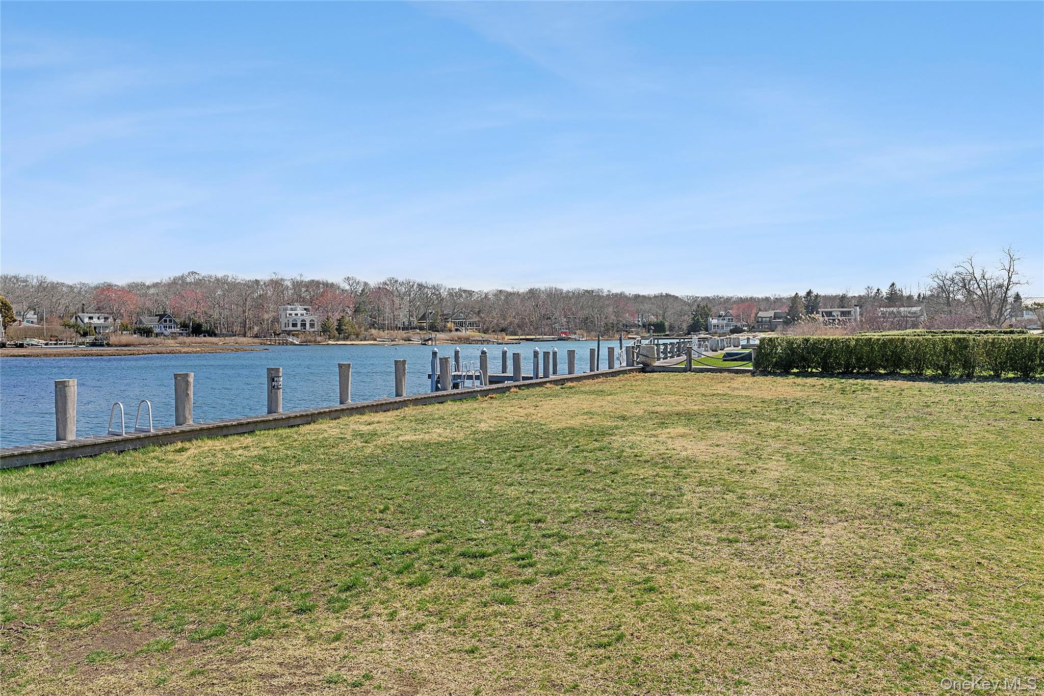 21 E Shore Drive – For Sale photo 15