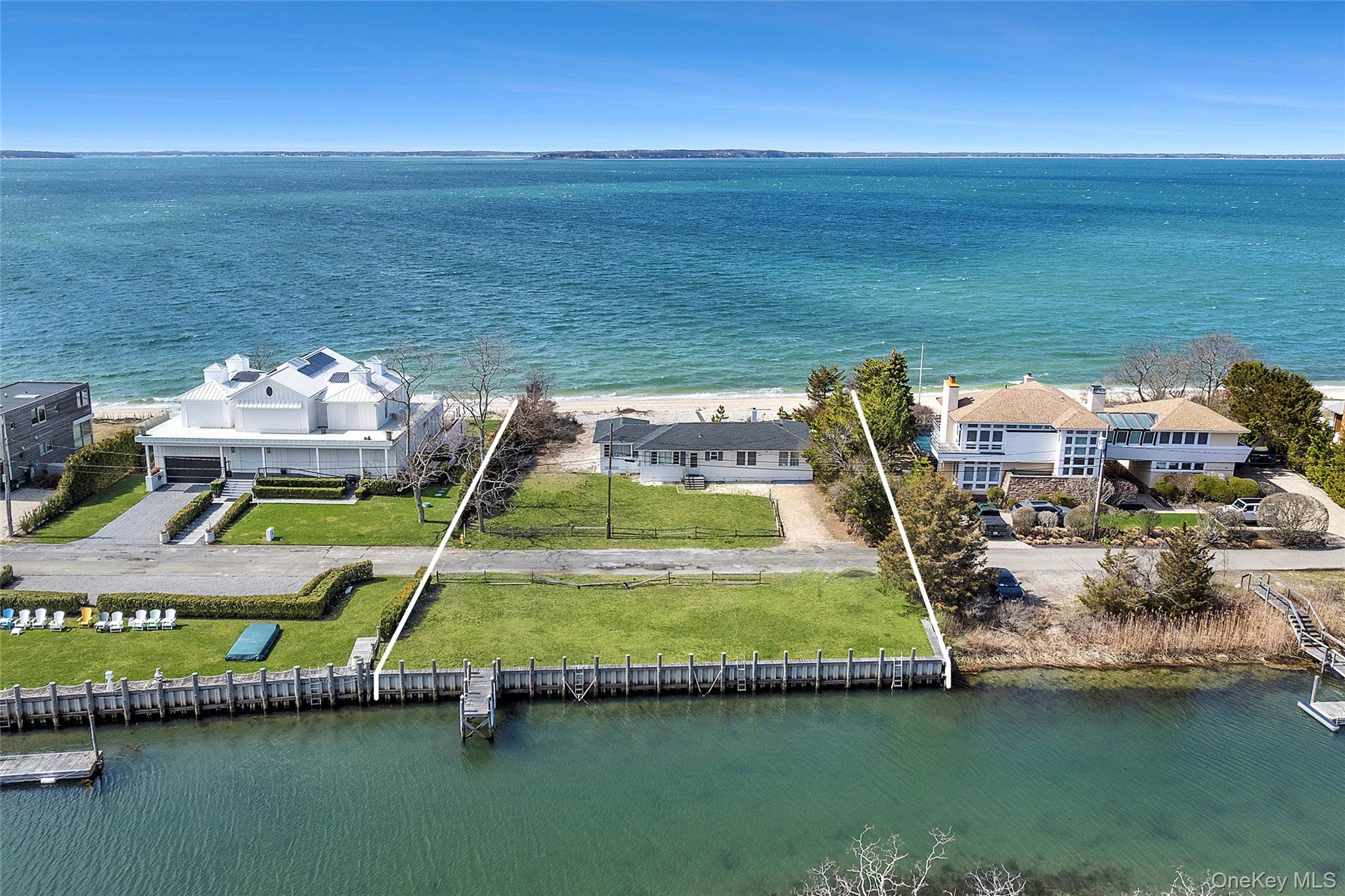 21 E Shore Drive – For Sale