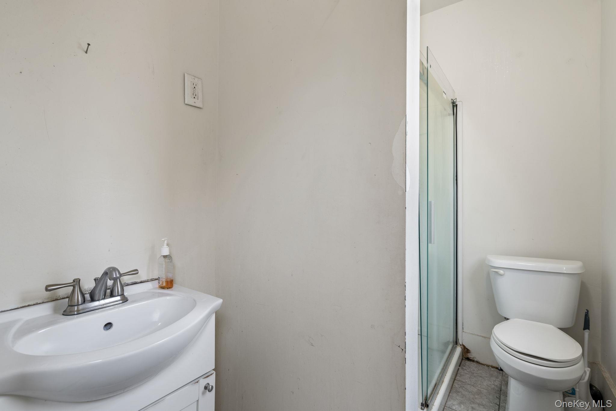 212 Ten Broeck Avenue – For Sale photo 8