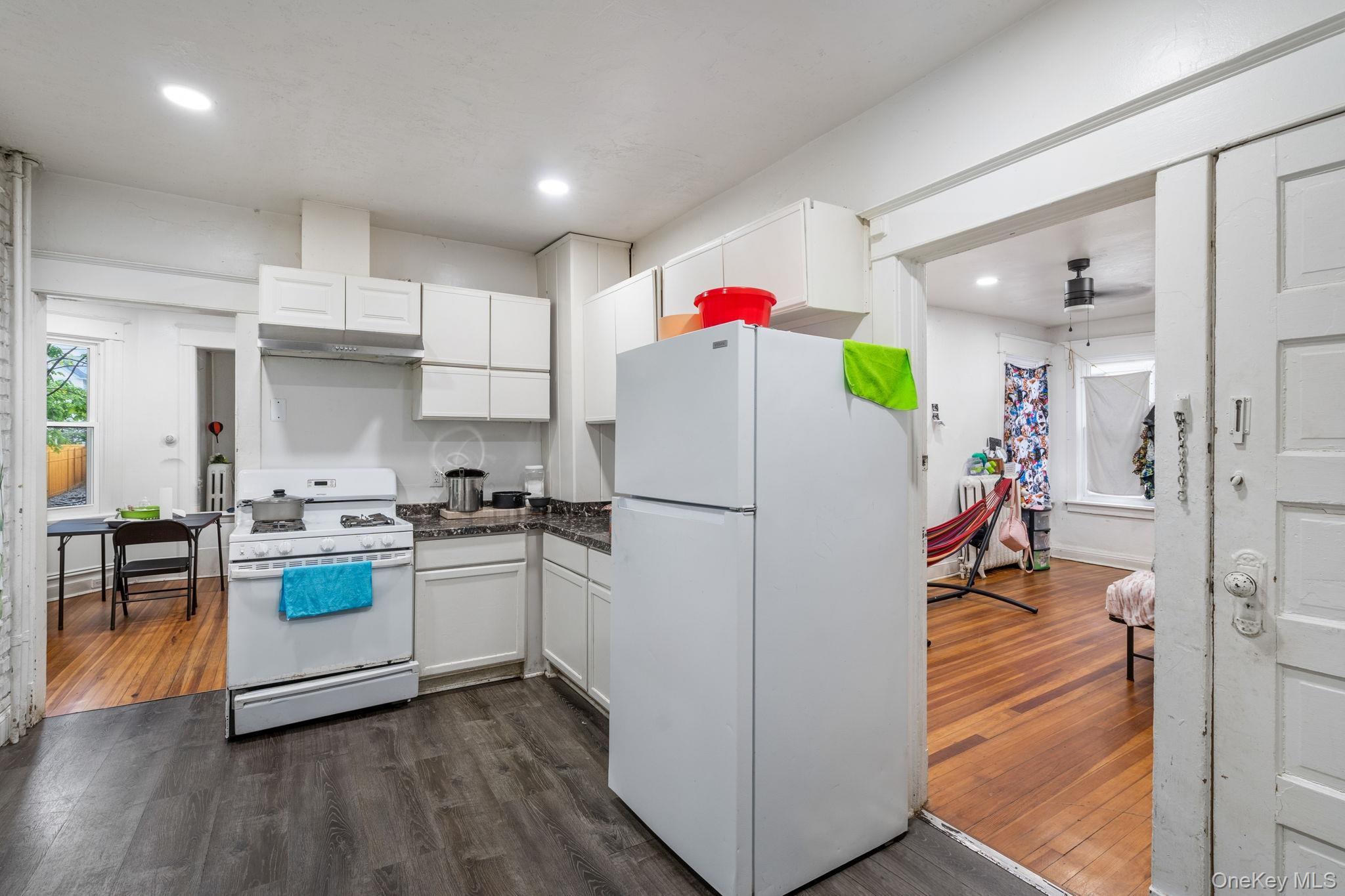 212 Ten Broeck Avenue – For Sale photo 2