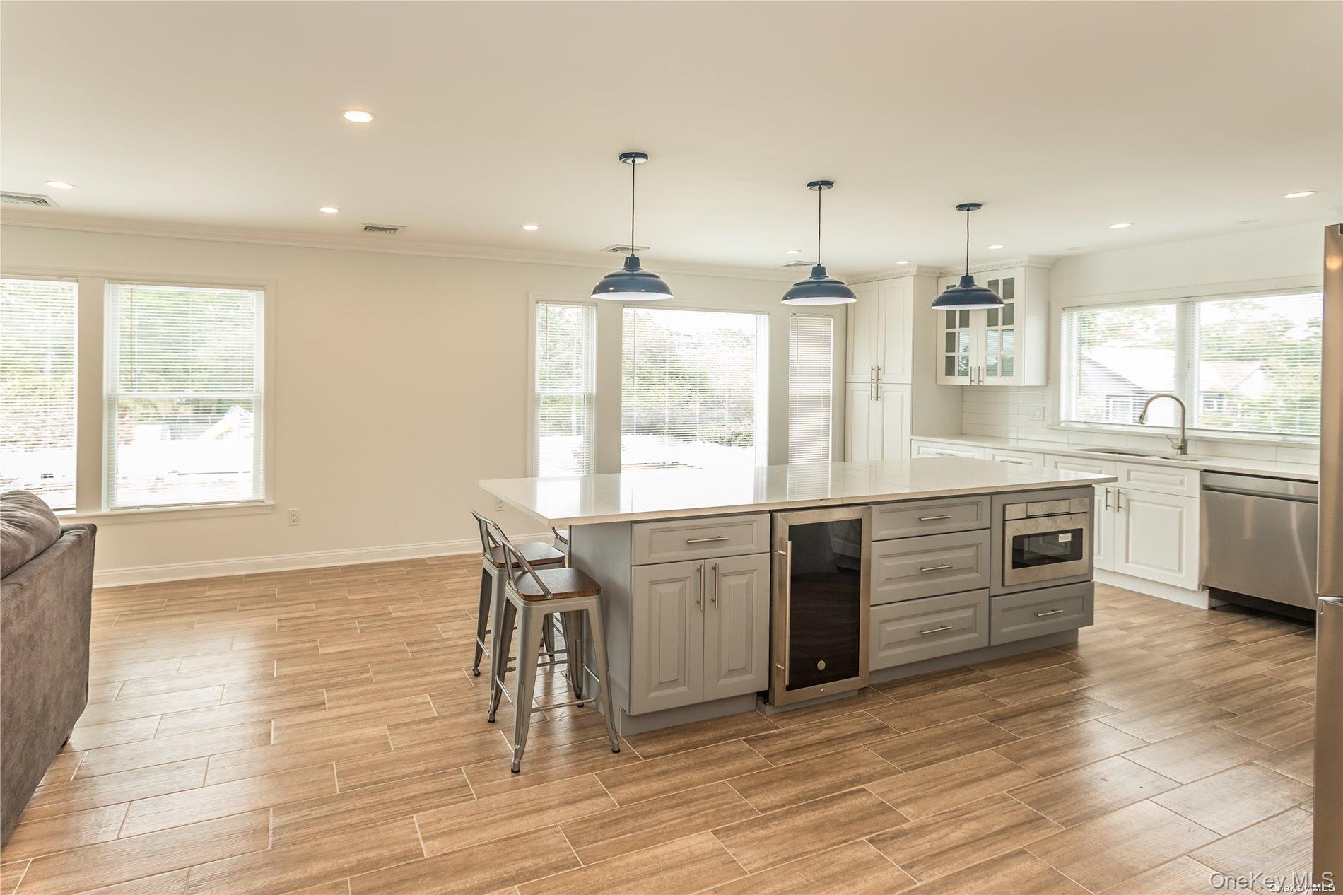 70 Sheridan Ave – For Rent photo 5
