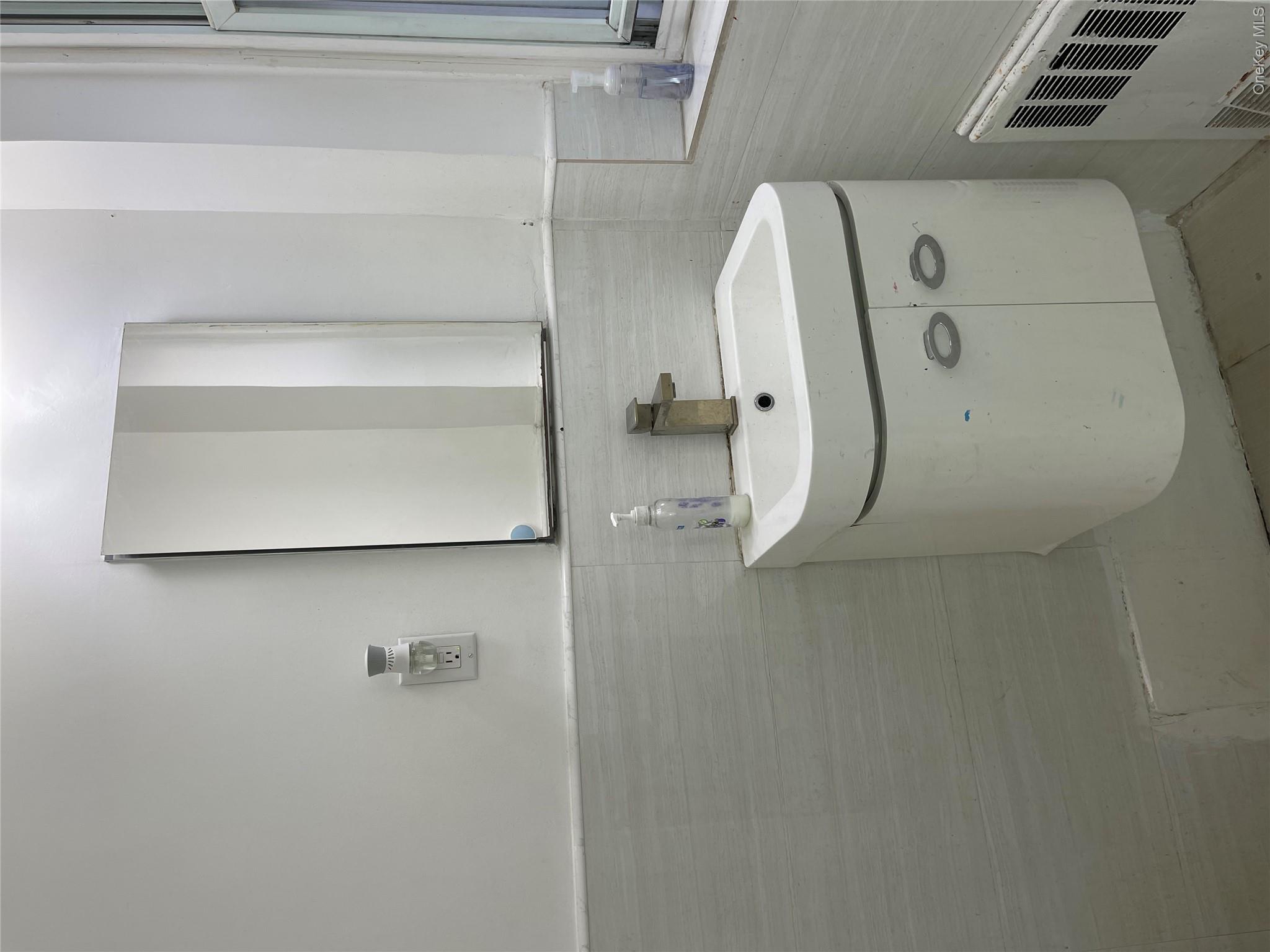 43-43 Kissena Boulevard, Unit 114 photo 9