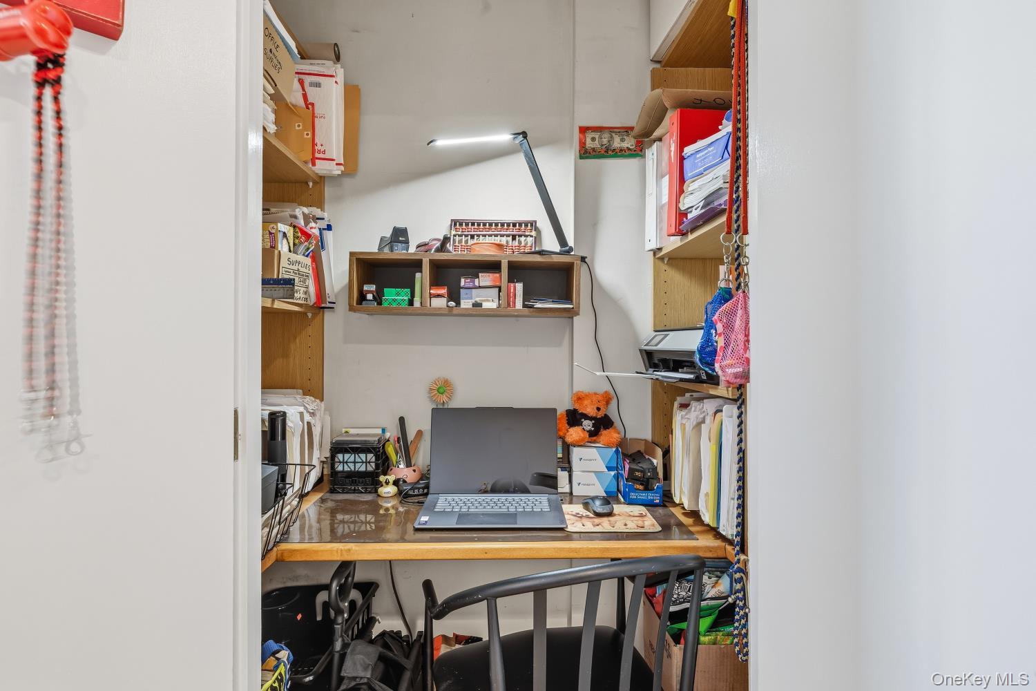 185 W Park Avenue, Unit 406 photo 17