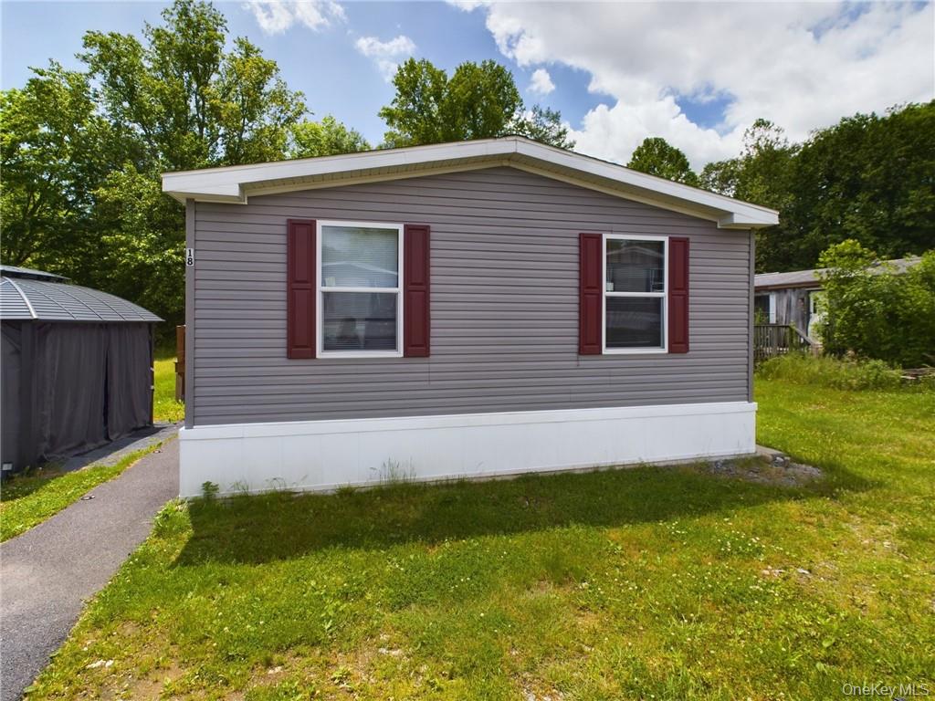 18 Shore Lane – For Sale photo 5