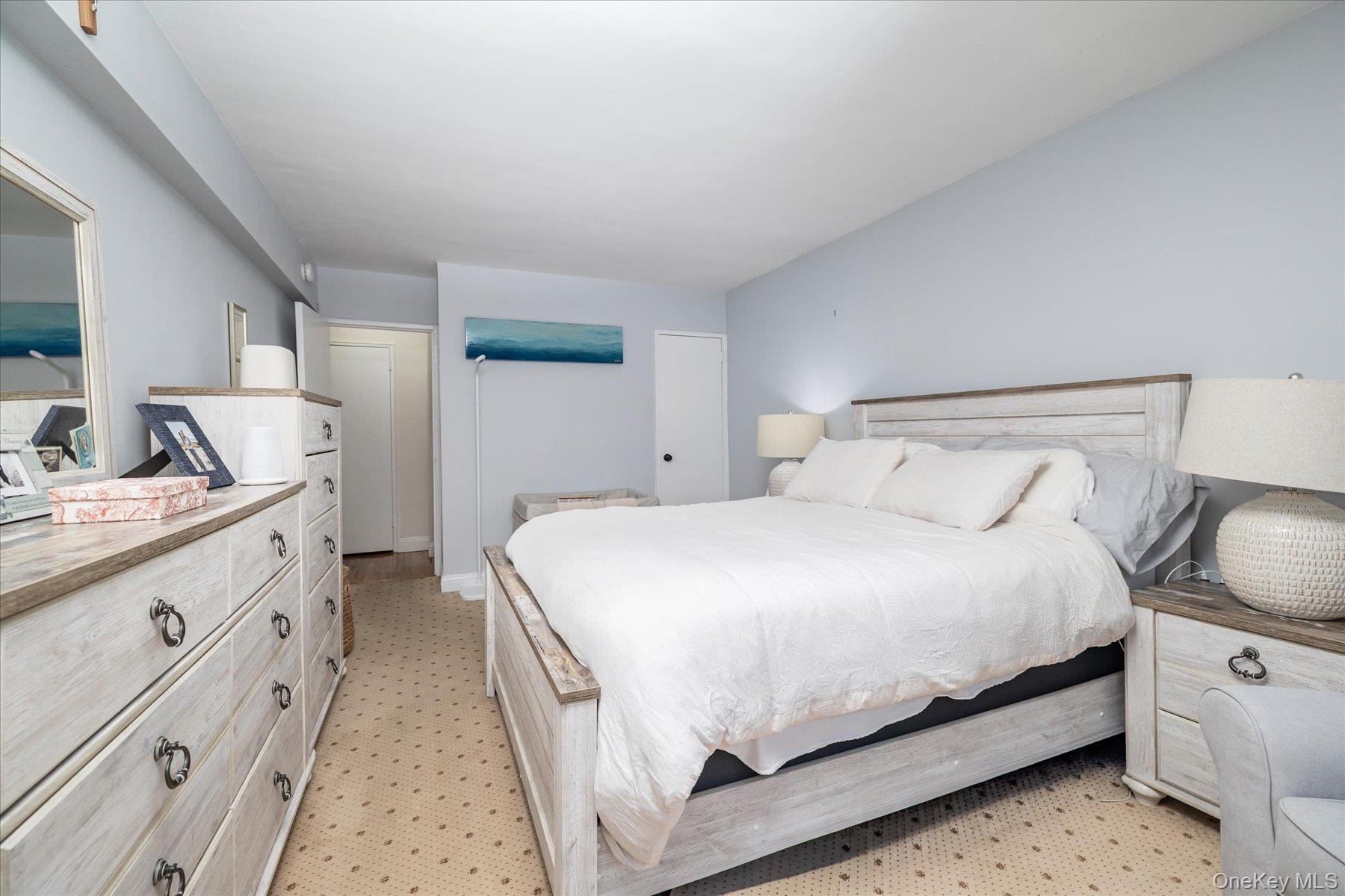 370 W Broadway, Unit 5C photo 11
