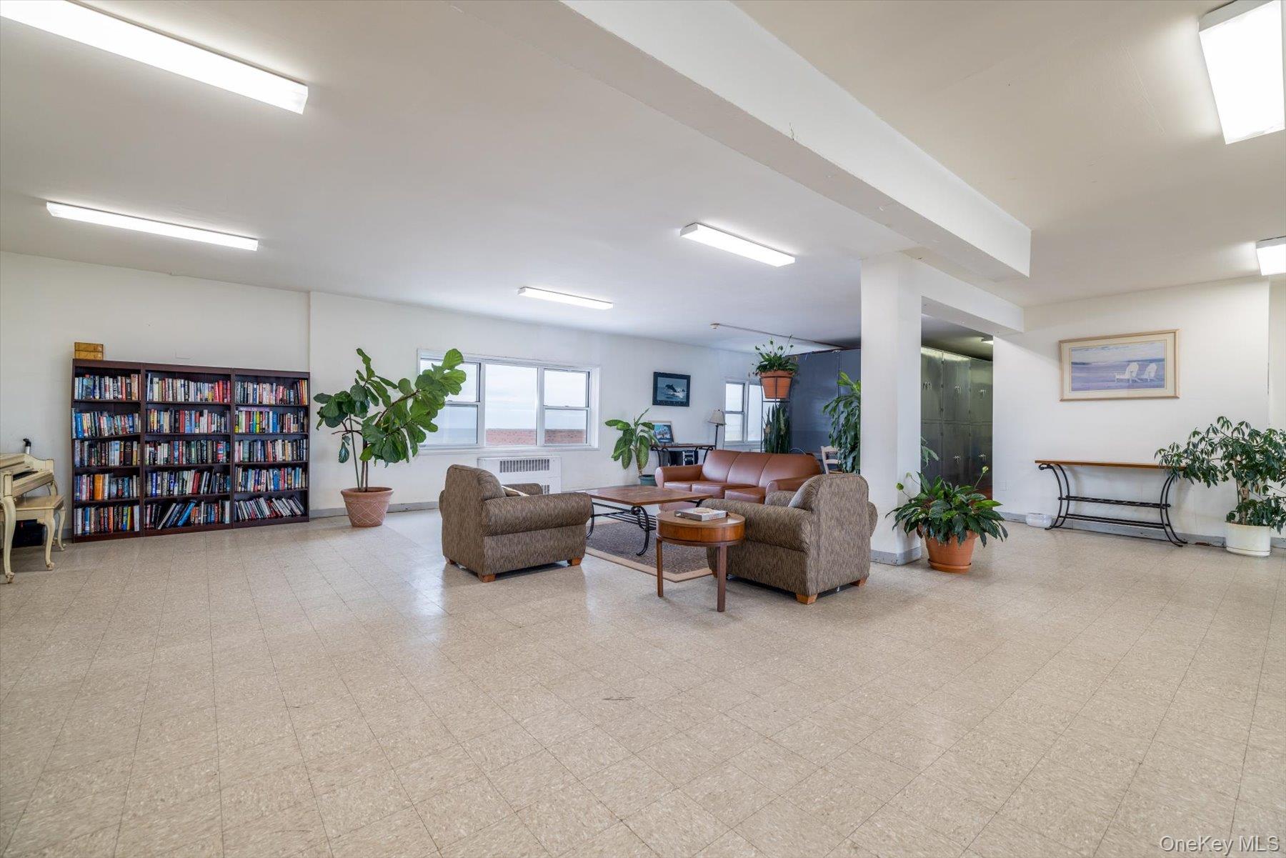 370 W Broadway, Unit 5C photo 22