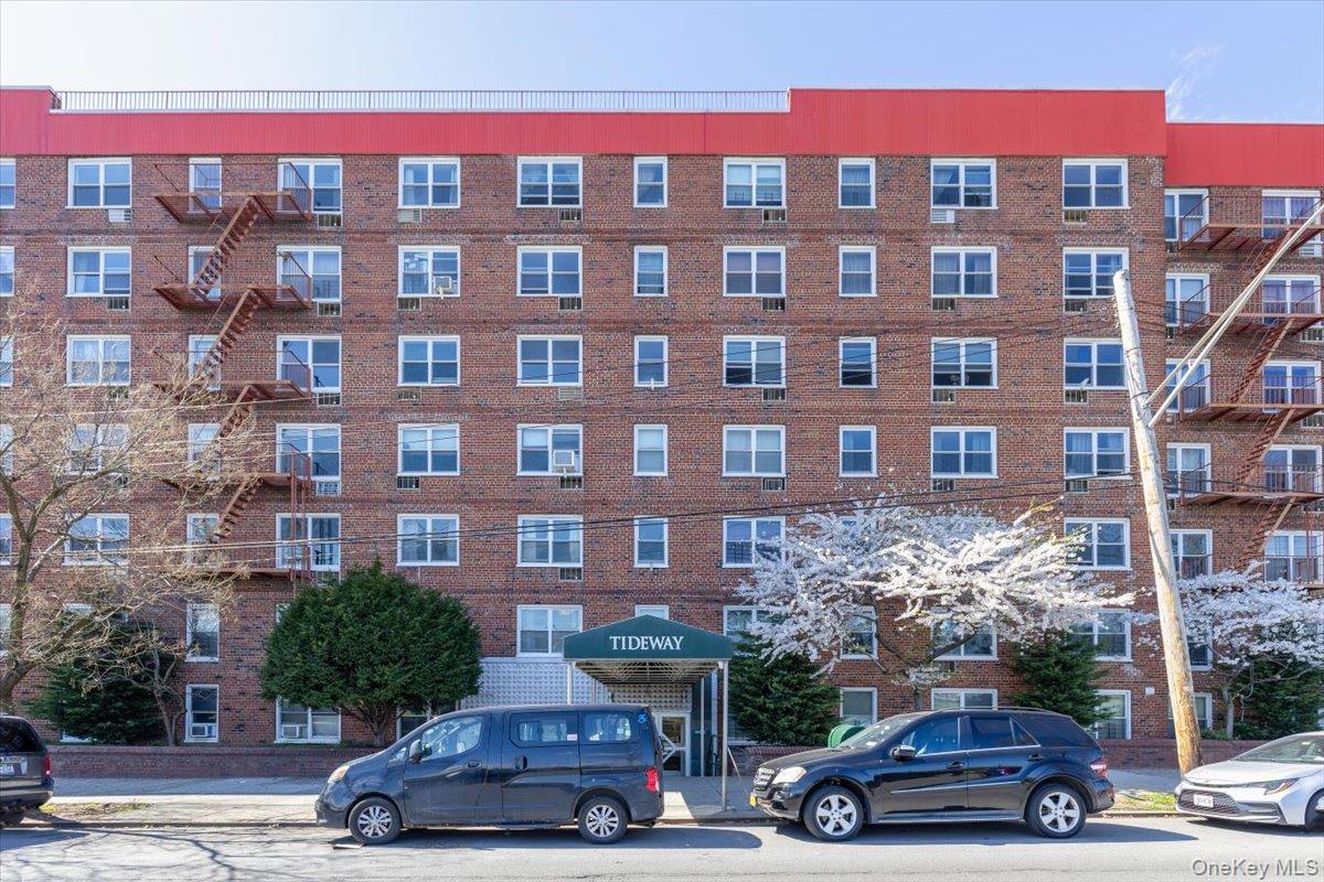 3363 Sedgwick Avenue, Unit 6N photo 5