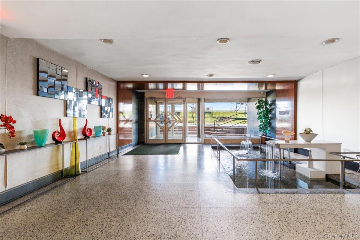 3363 Sedgwick Avenue, Unit 6N photo 15