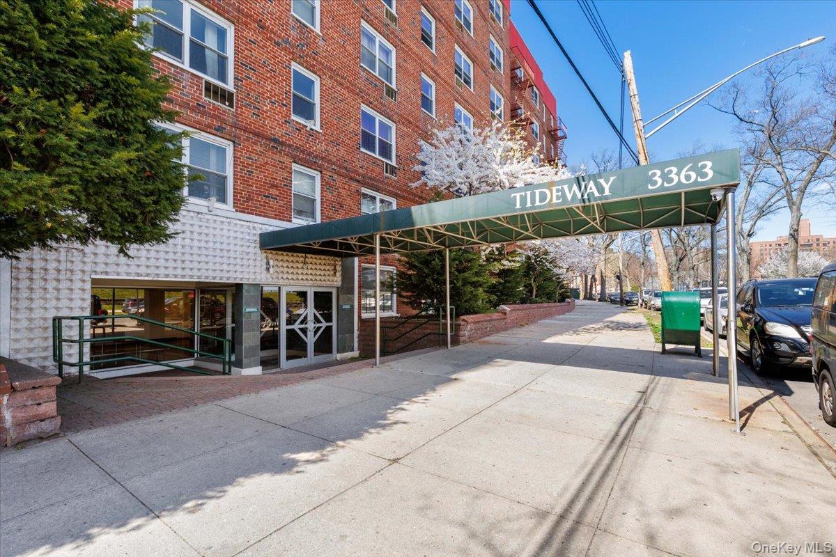 3363 Sedgwick Avenue, Unit 6N photo 2