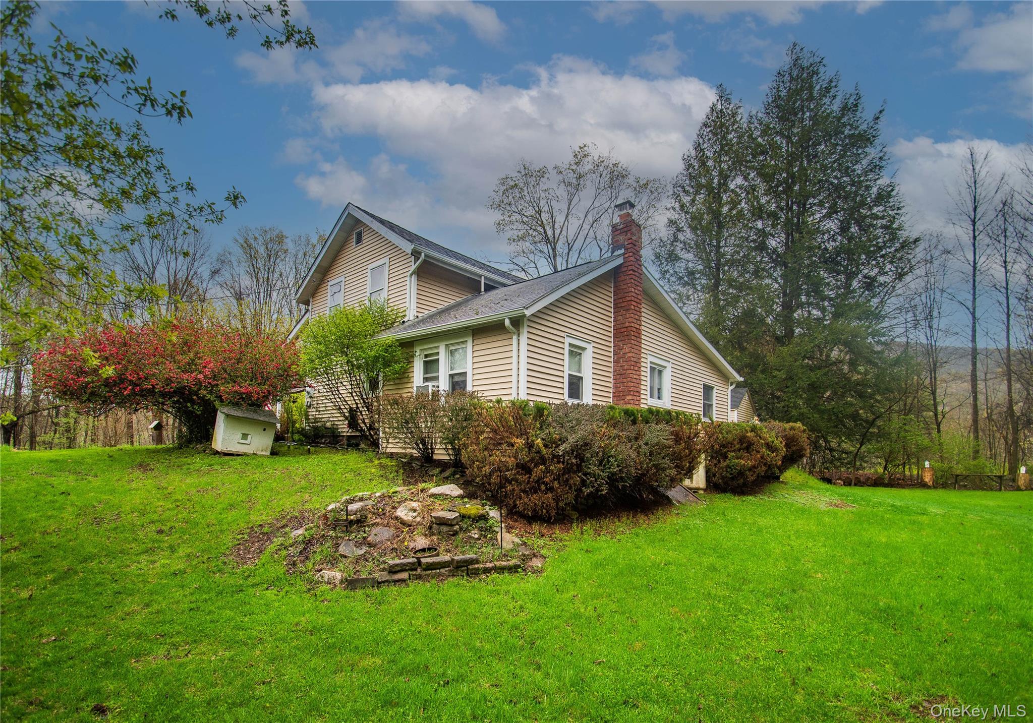 62 Thornton Road – For Sale photo 3