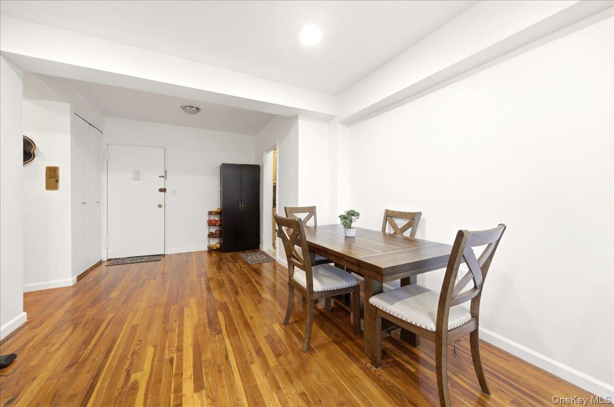 333 Bronx River Road, Unit 602 photo 8