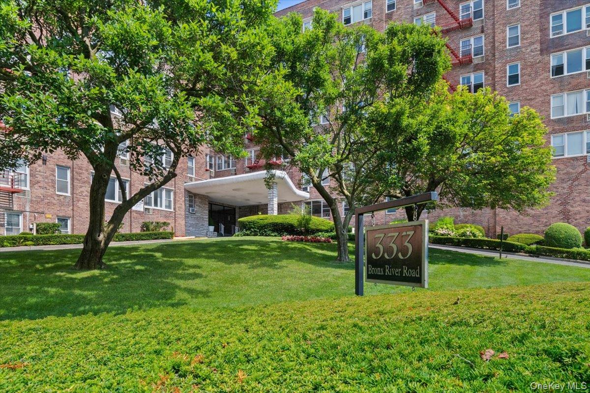 333 Bronx River Road, Unit 602 photo 18