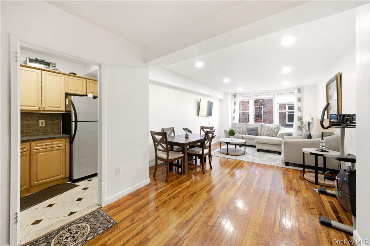 333 Bronx River Road, Unit 602 photo 7
