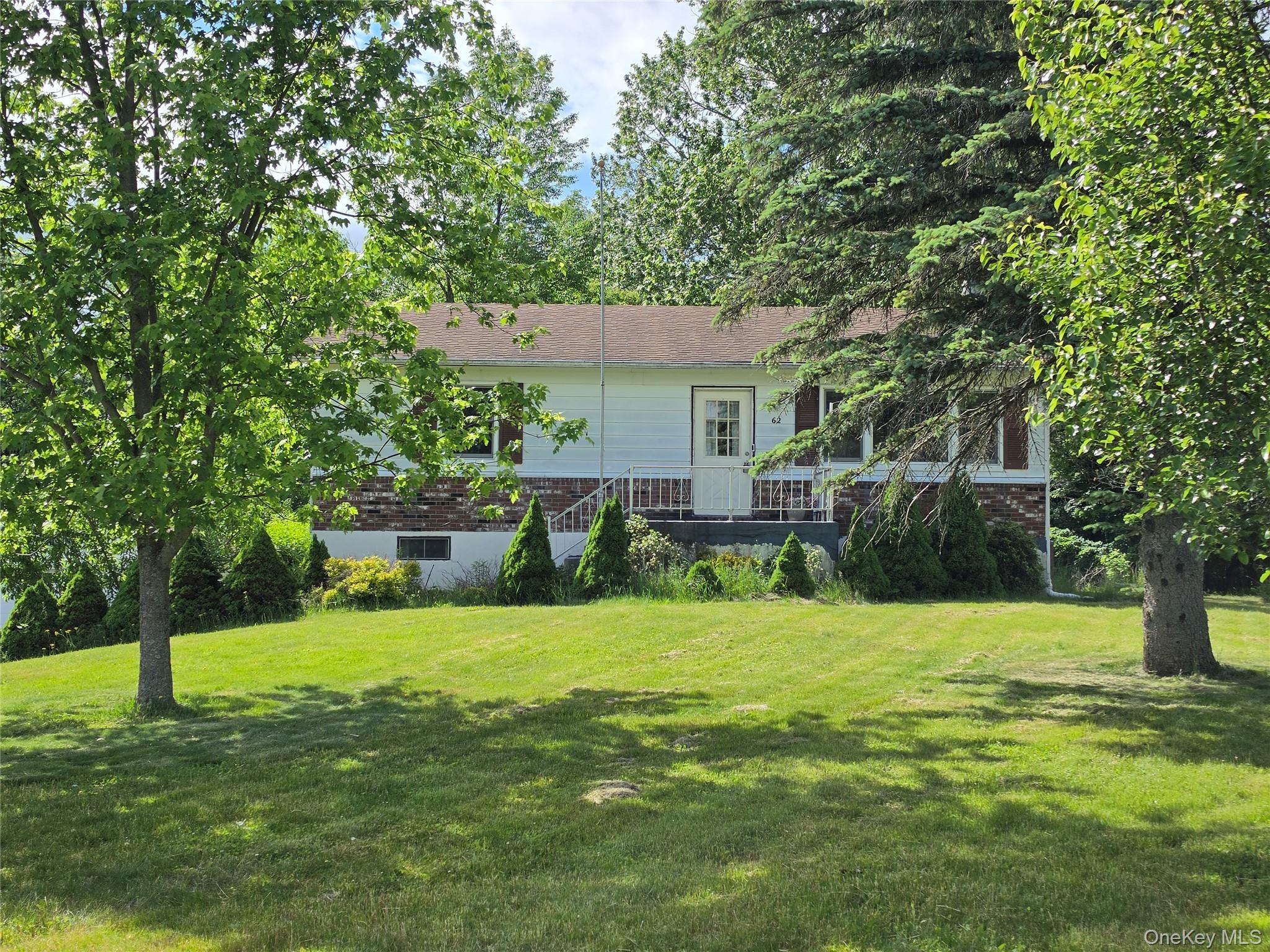 62 Pucky Huddle Road – For Sale photo 3