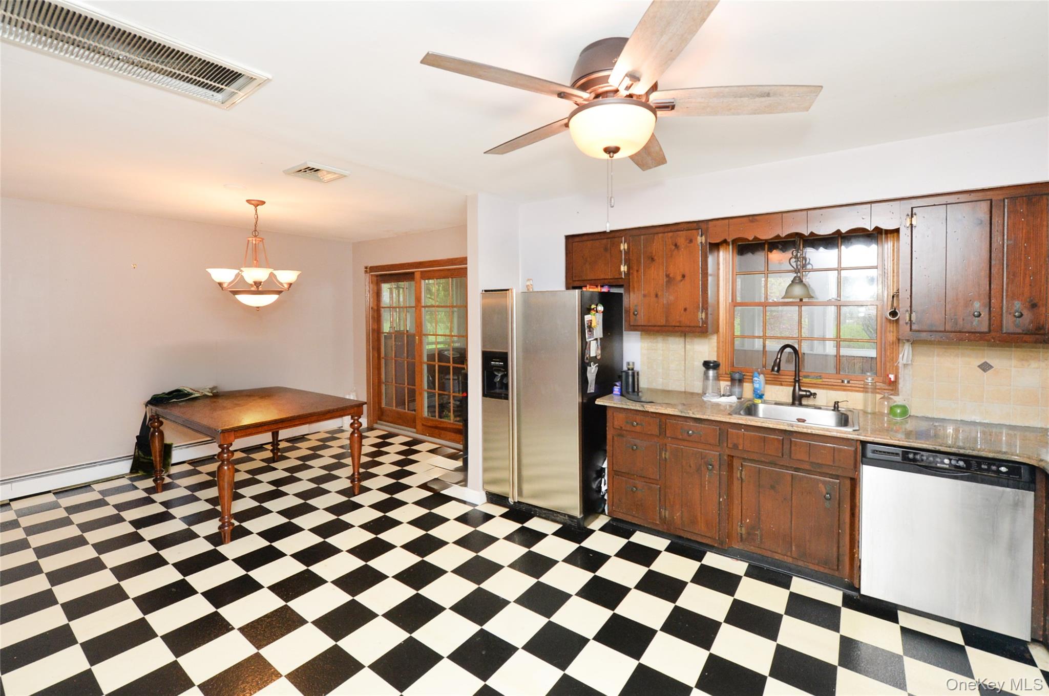 14 Lynmore Avenue – For Sale photo 7