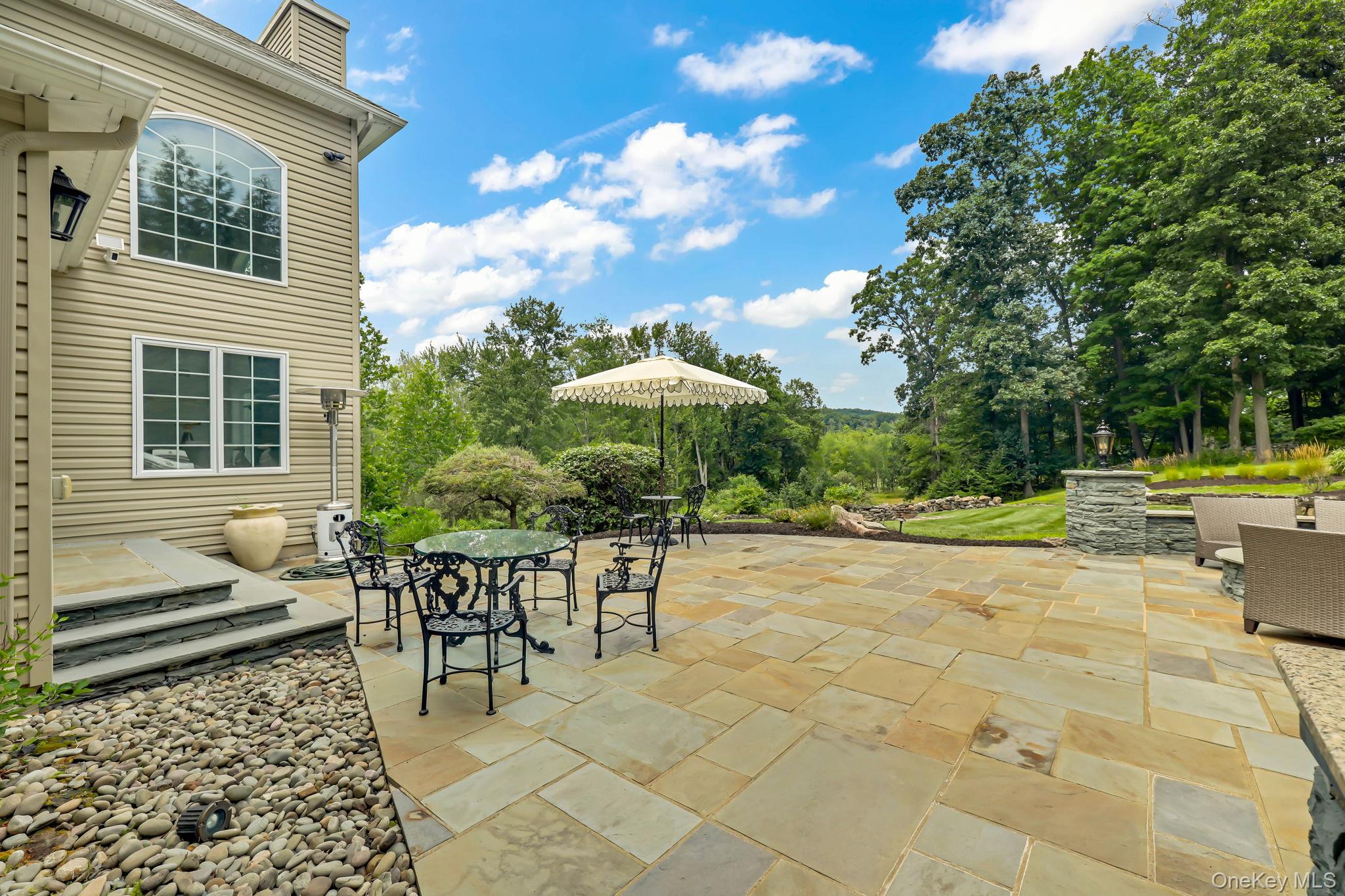 31 Greenwich Avenue – For Sale photo 7