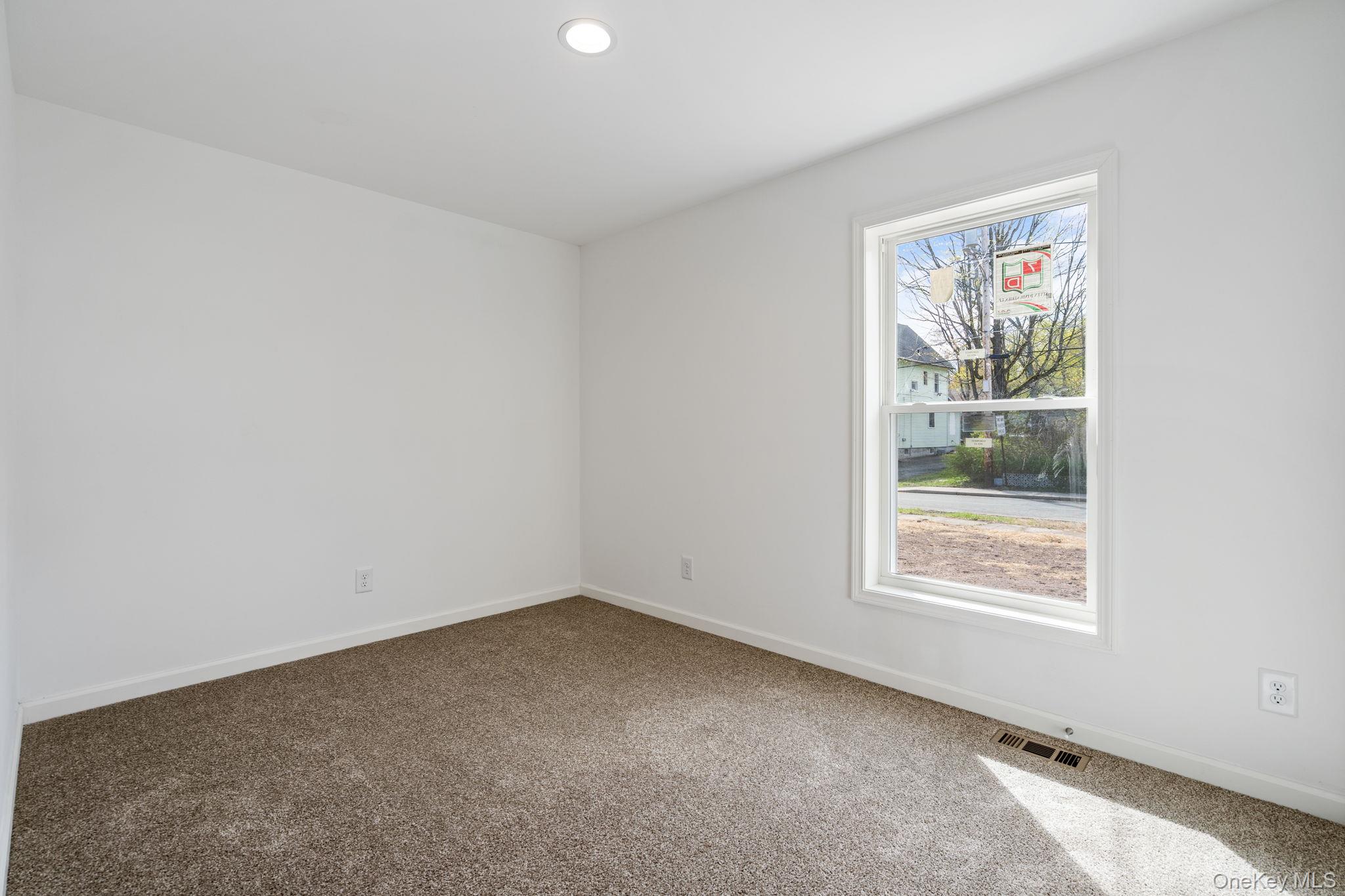 23 Spring Street – For Sale photo 17