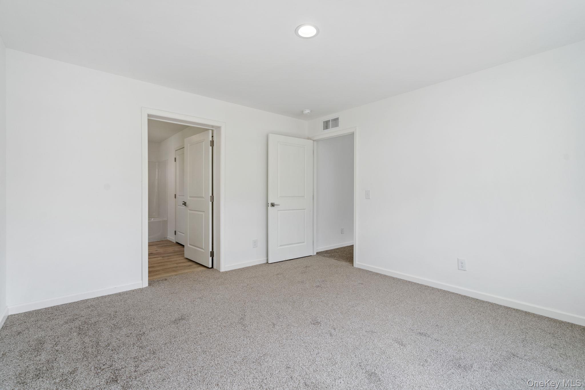 23 Spring Street – For Sale photo 27