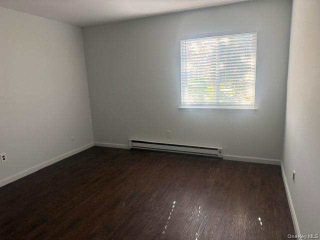 1-72 Parkcenter Drive – For Rent photo 4