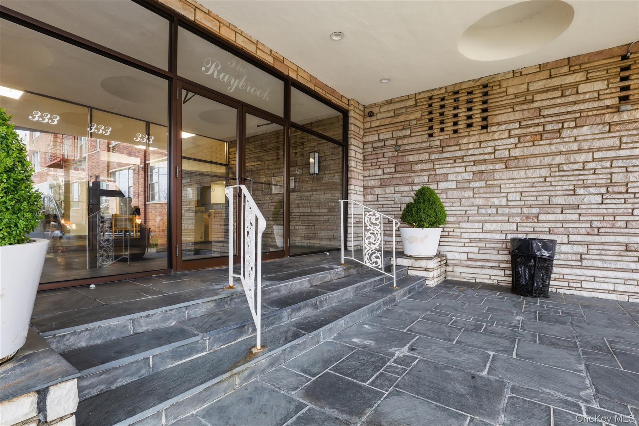 333 Bronx River Road, Unit 616 photo 20
